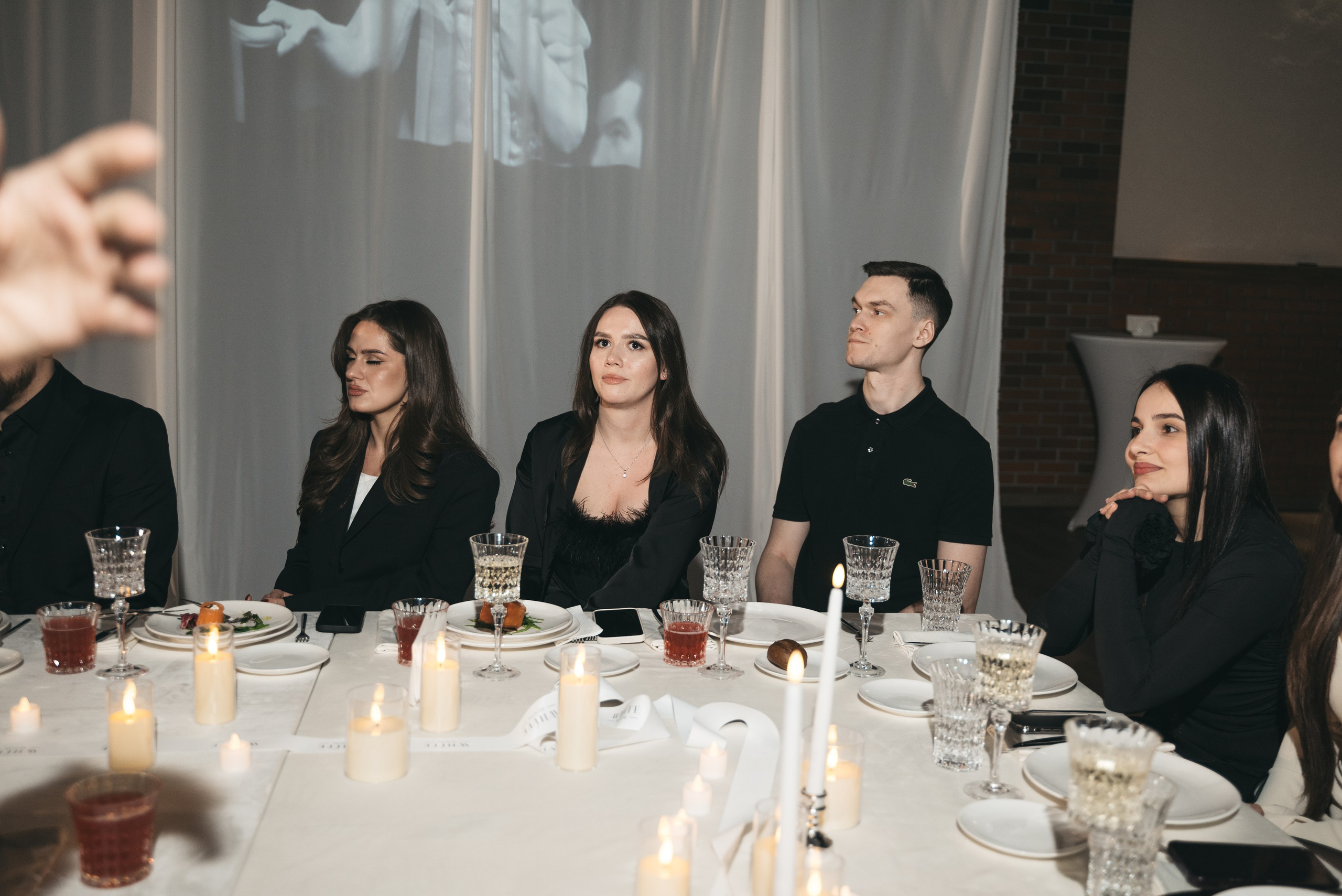 WhiteRoom Pre-wedding. Репортажный и свадебный фотограф в Сургуте