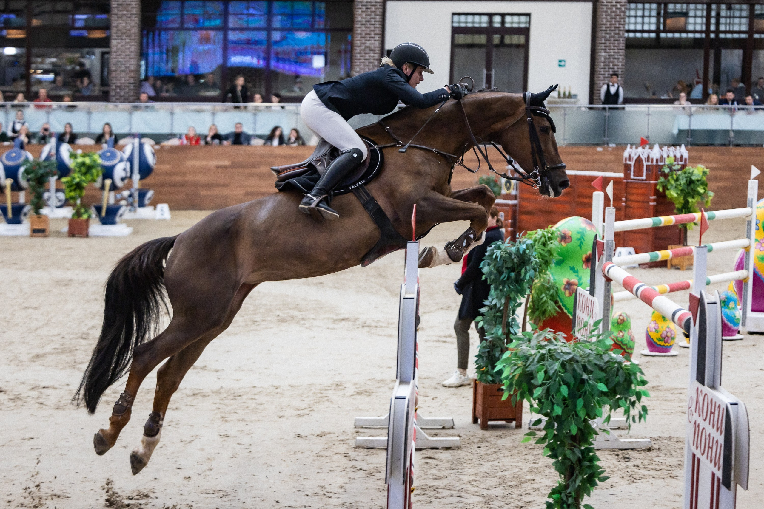 Кубок Кремля по Конкуру 12.04.25. Фотограф Владимир Охрименко