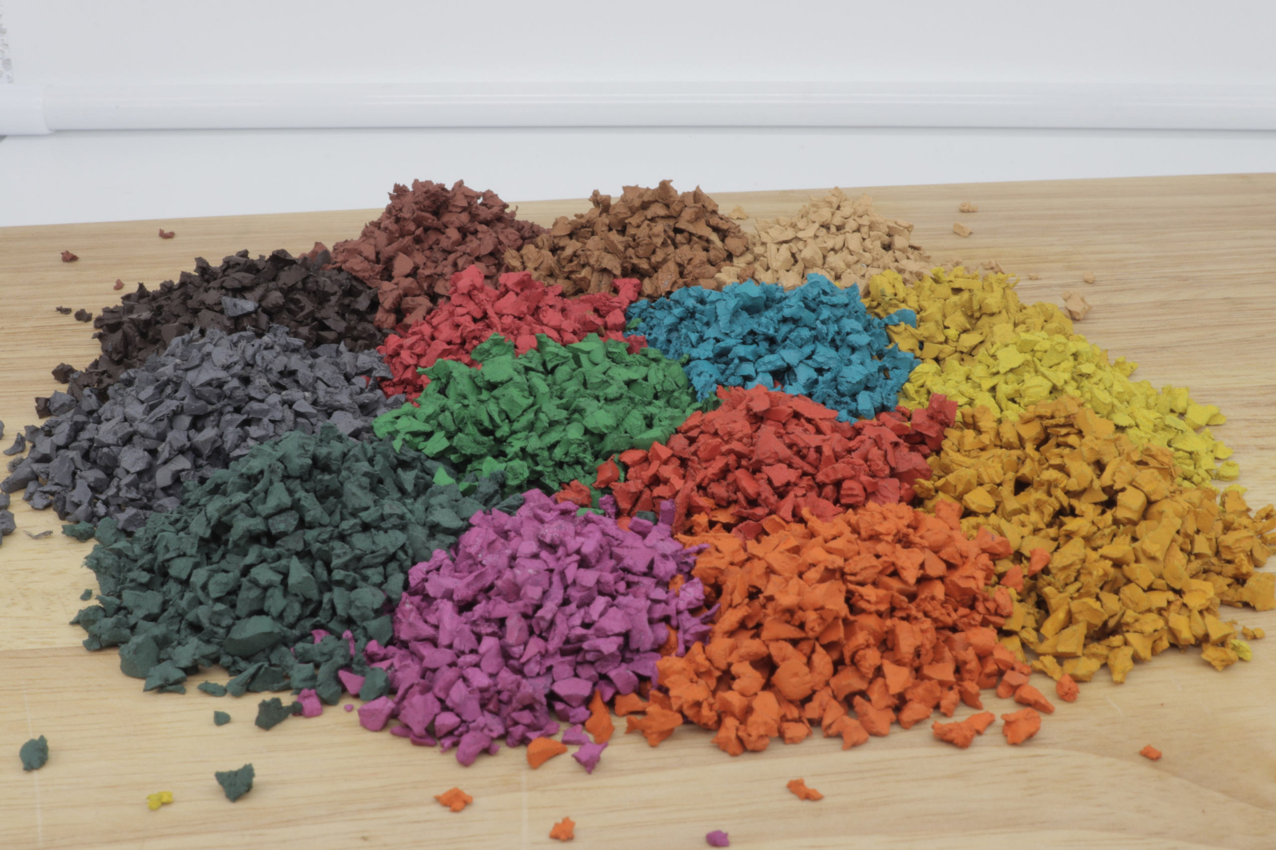 ОКРАШЕННАЯ КРОШКА. Recro