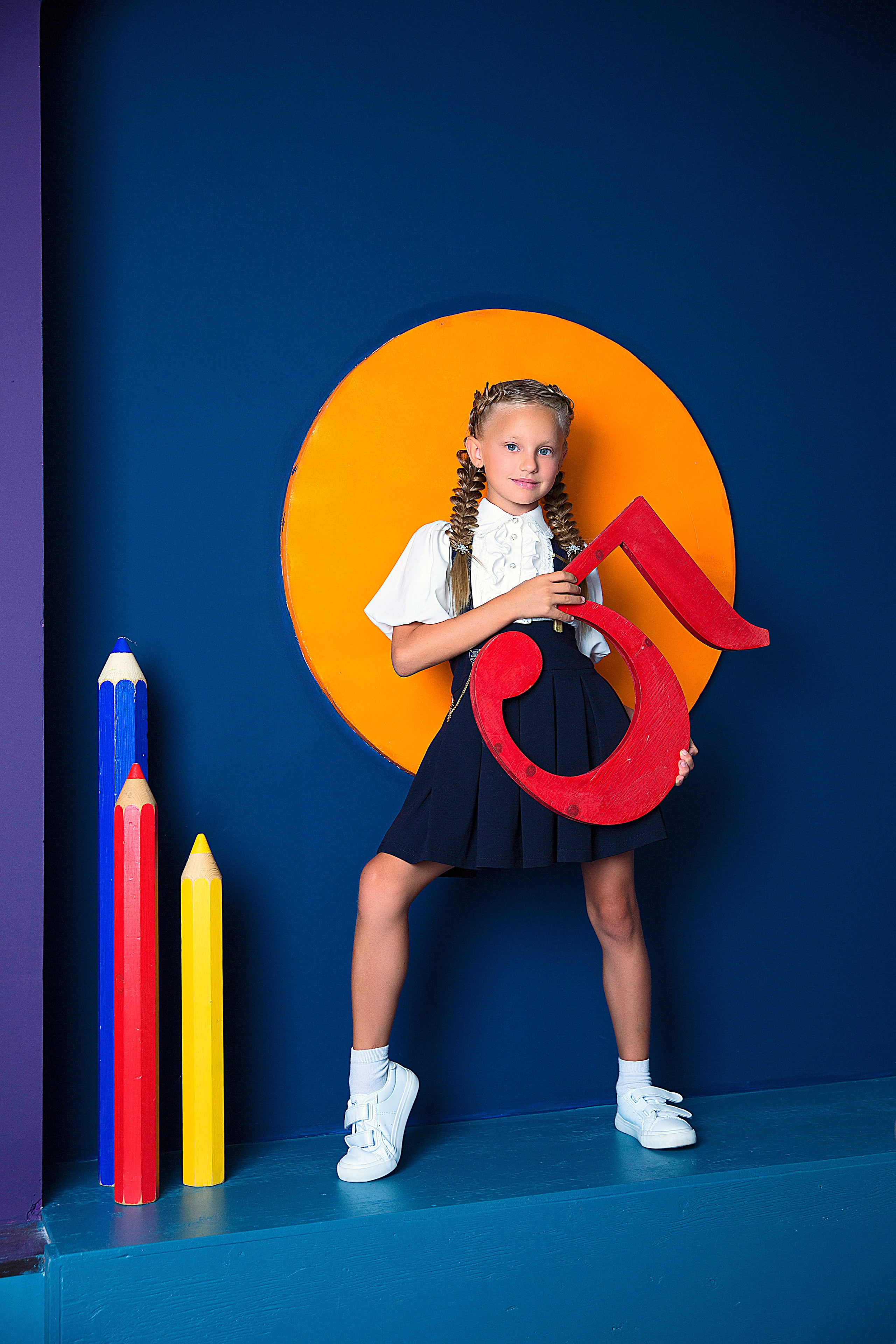 Школьница. Детский школьный фотограф в Кемерово Зиновьева Екатерина