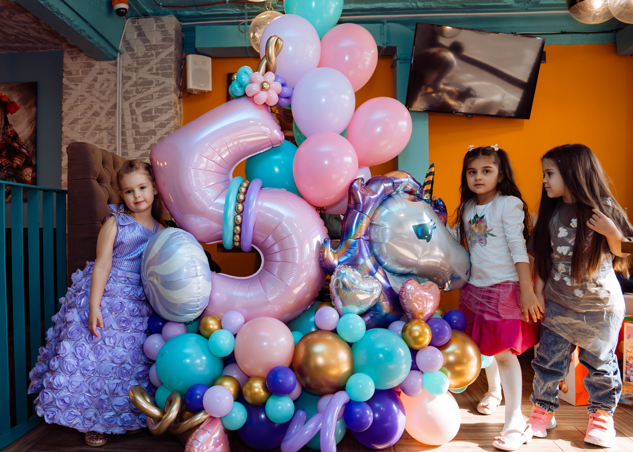 День Рождения с Единорожкой. Крамер Юлиана детский и семейный фотограф