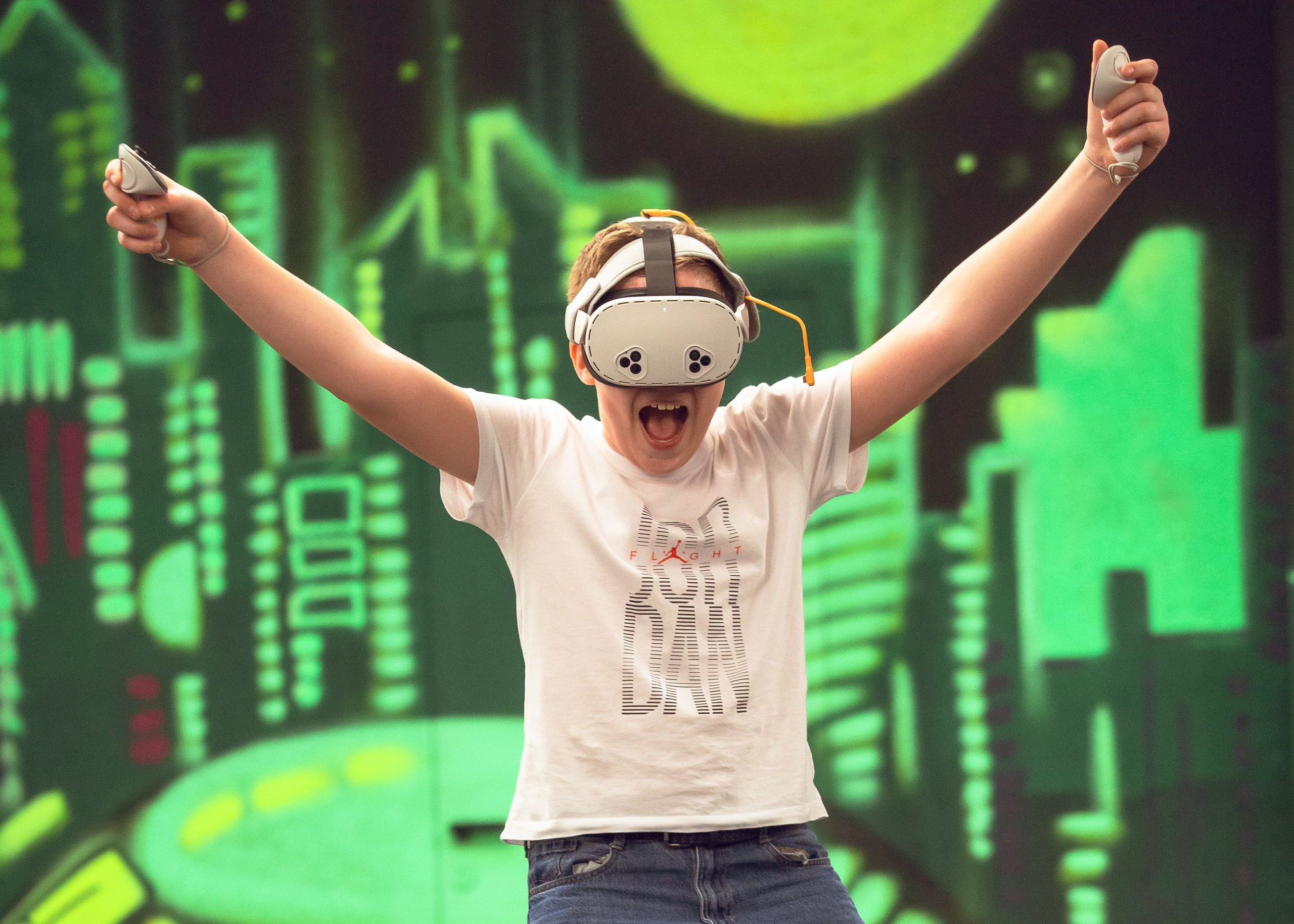 VR «Нереальность». Крамер Юлиана детский и семейный фотограф