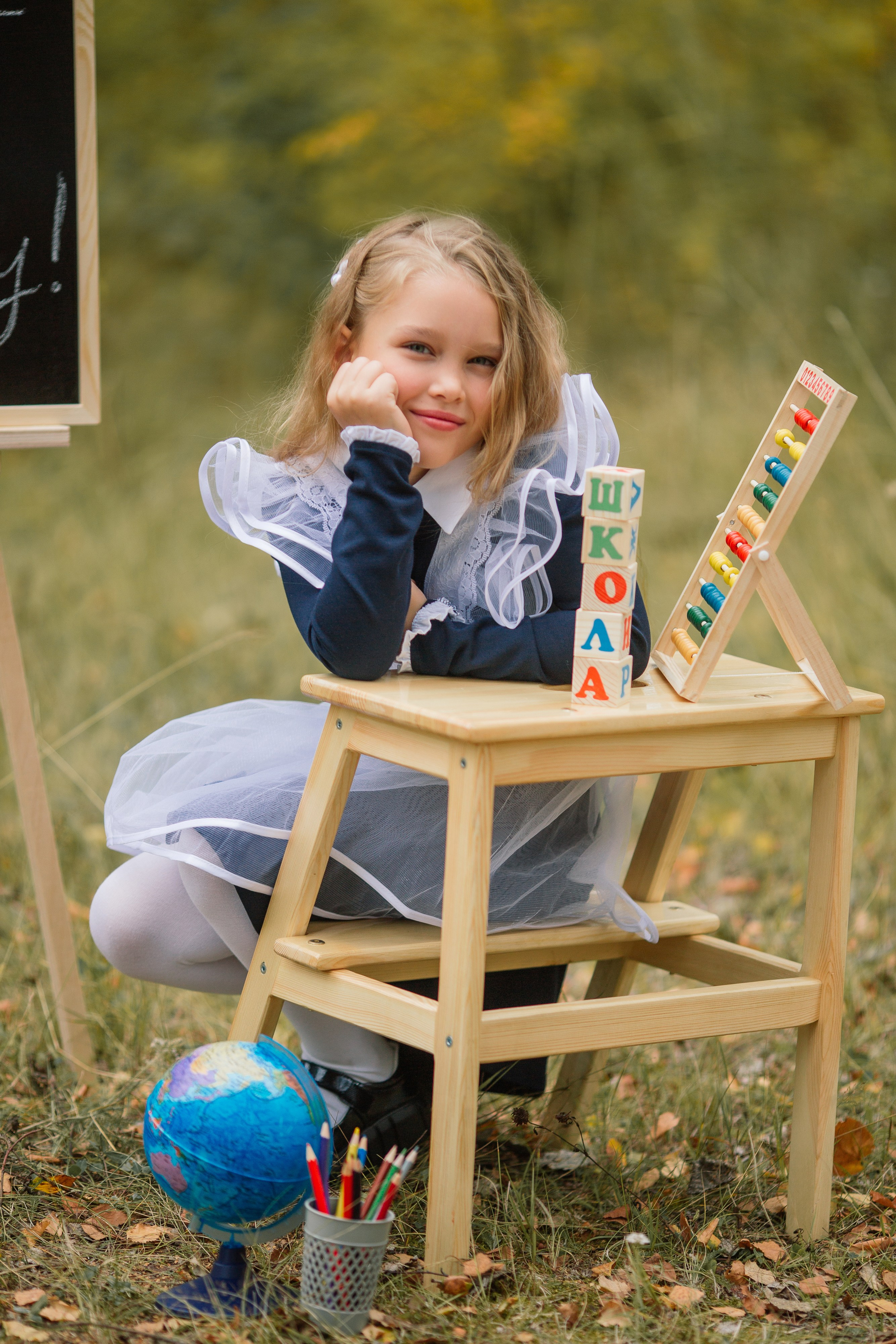 Школьный фотопроект Эмилия. Семейный фотограф Толстикова Кристина