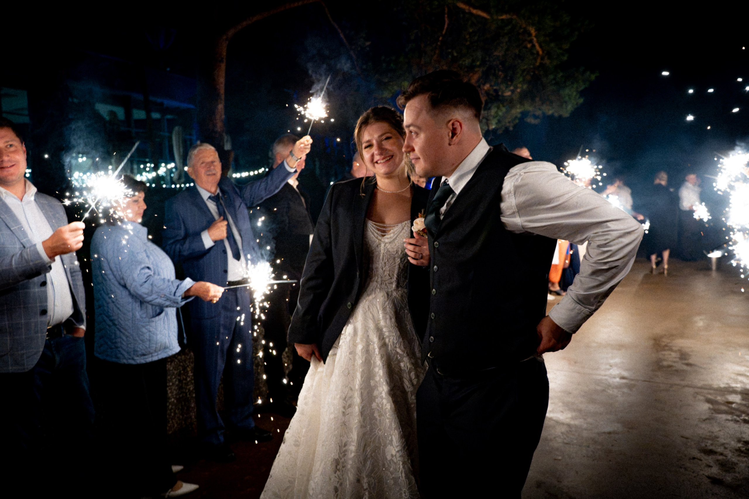 Коридор любви. Professional photoartist in St. Petersburg (wedding, reportage, portrait, model book, love story) Alexander Shvedov