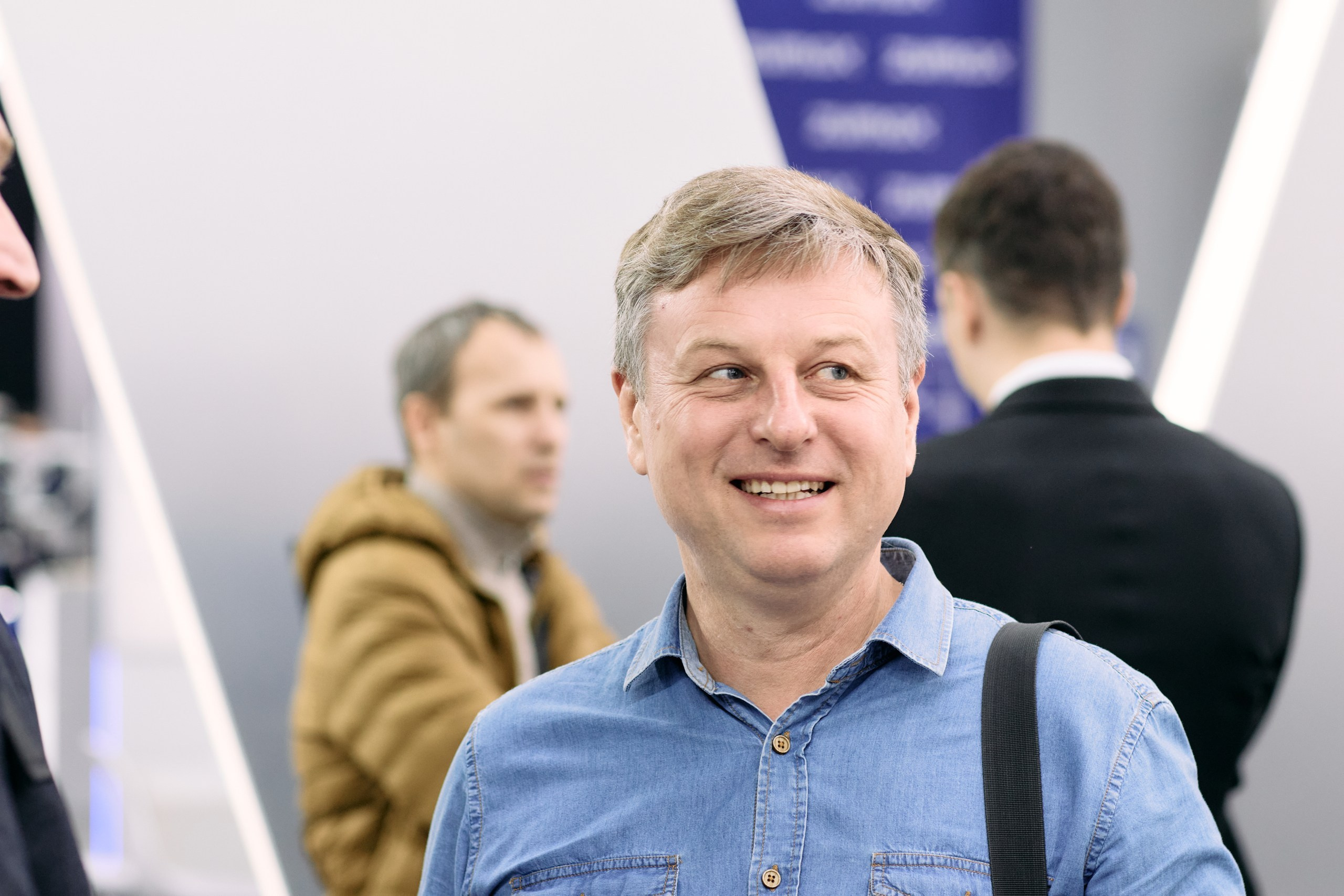 Дентал Салон 2026: Vatech. Свадебный и репортажный фотограф Дмитрий Кононенко