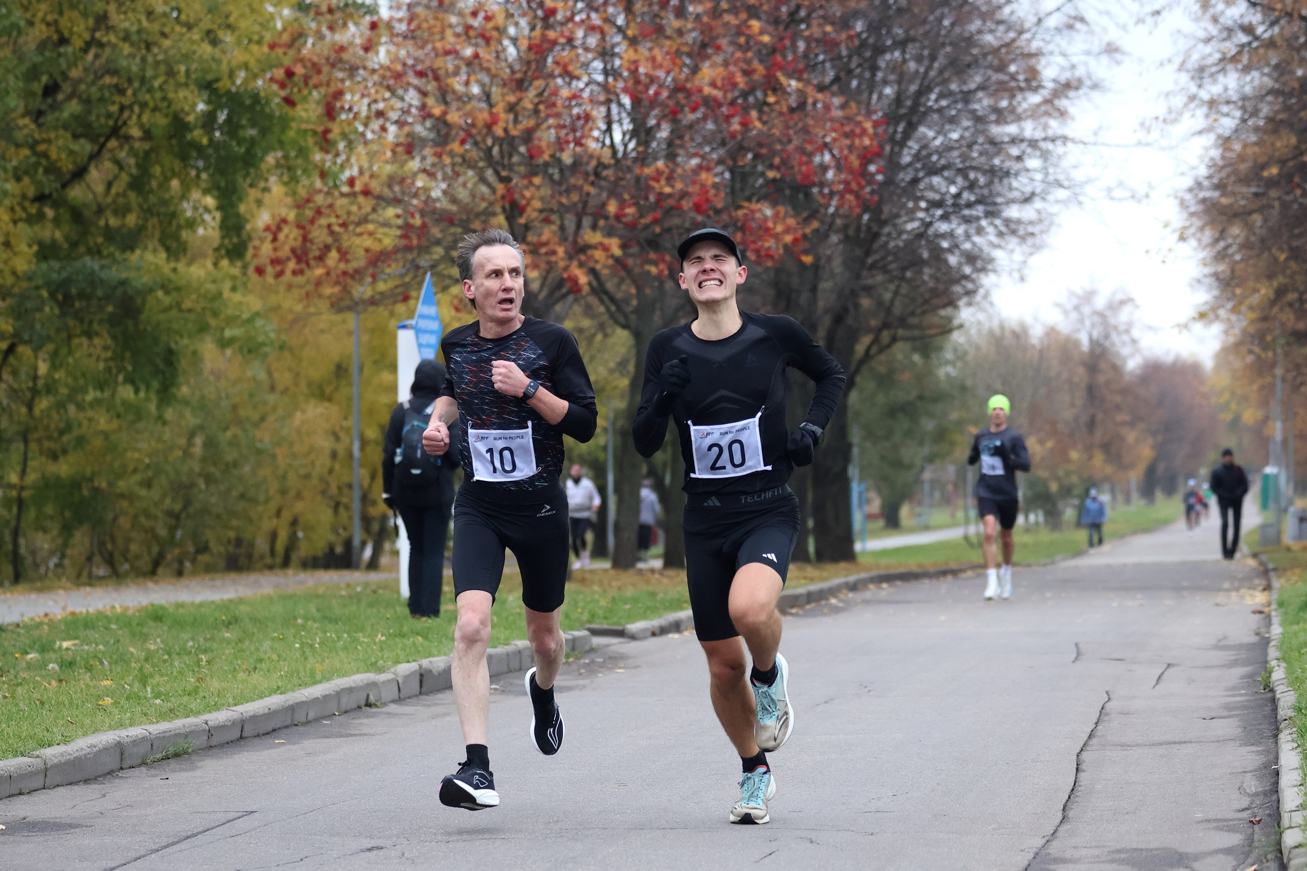 Контрольная 10-ка от RFP. Осень 2025. Спортивный и репортажный фотограф Ермакова Светлана