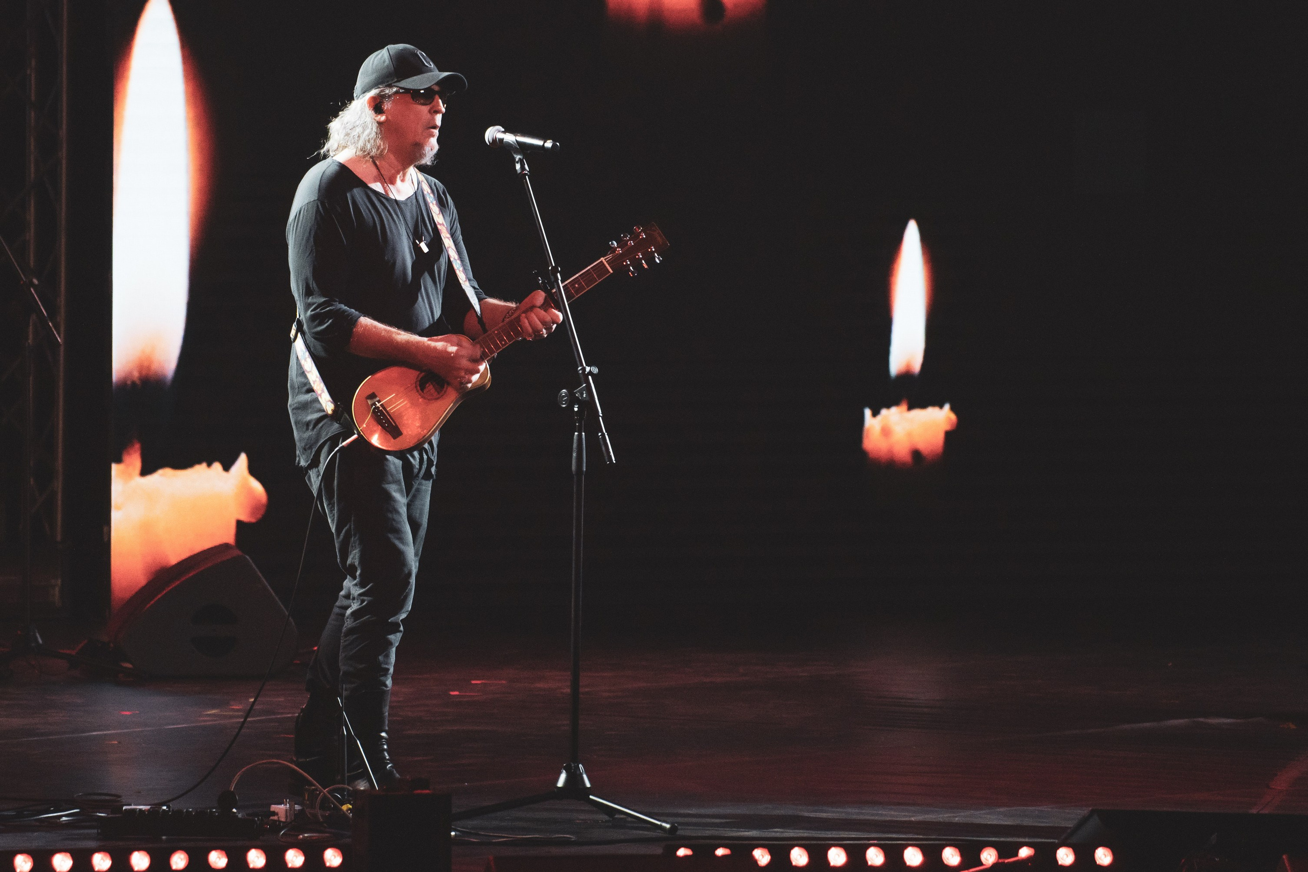 Прочие концерты (сборник). Фотограф. г. Южно-Сахалинск. Олег Толстов