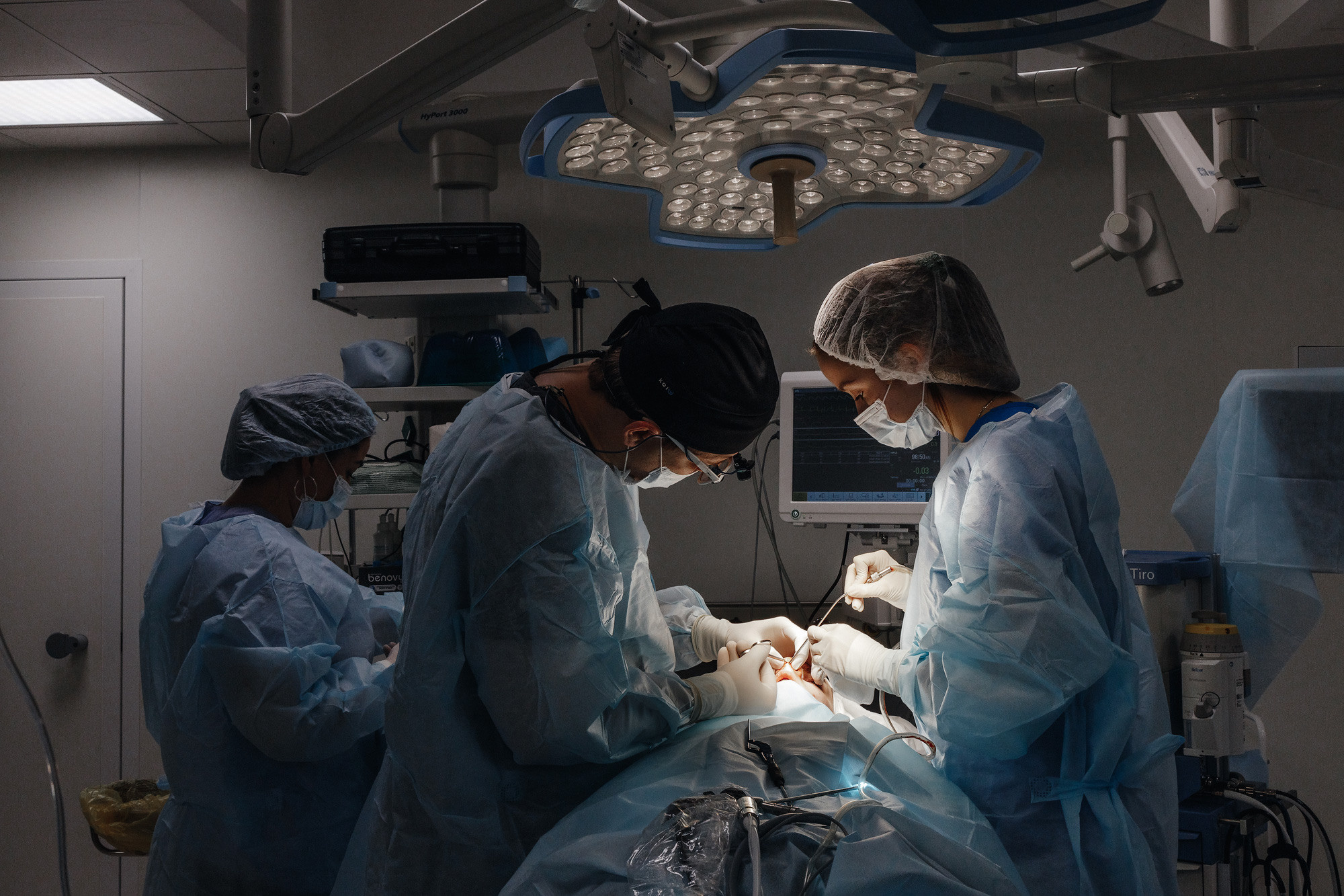 Фотосъемка медицинского назначения. Фотограф Сергей Наставник. Рекламная фотосъемка любой сложности