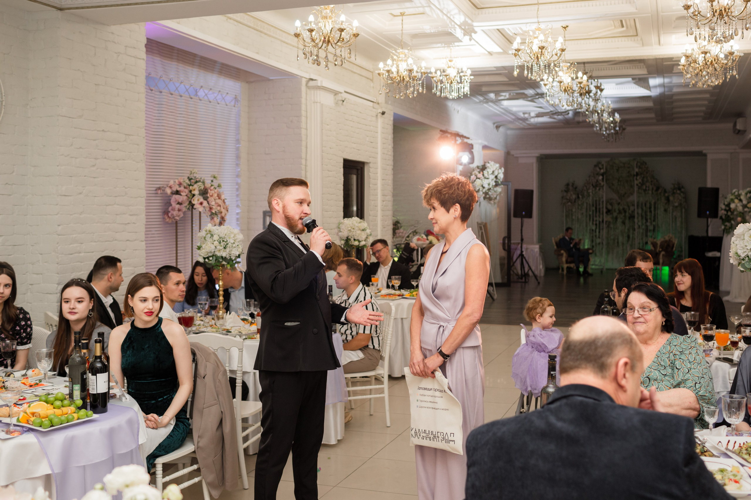 Свадьба в Петербурге в сентябре. Свадебный фотограф Кирилл Белый