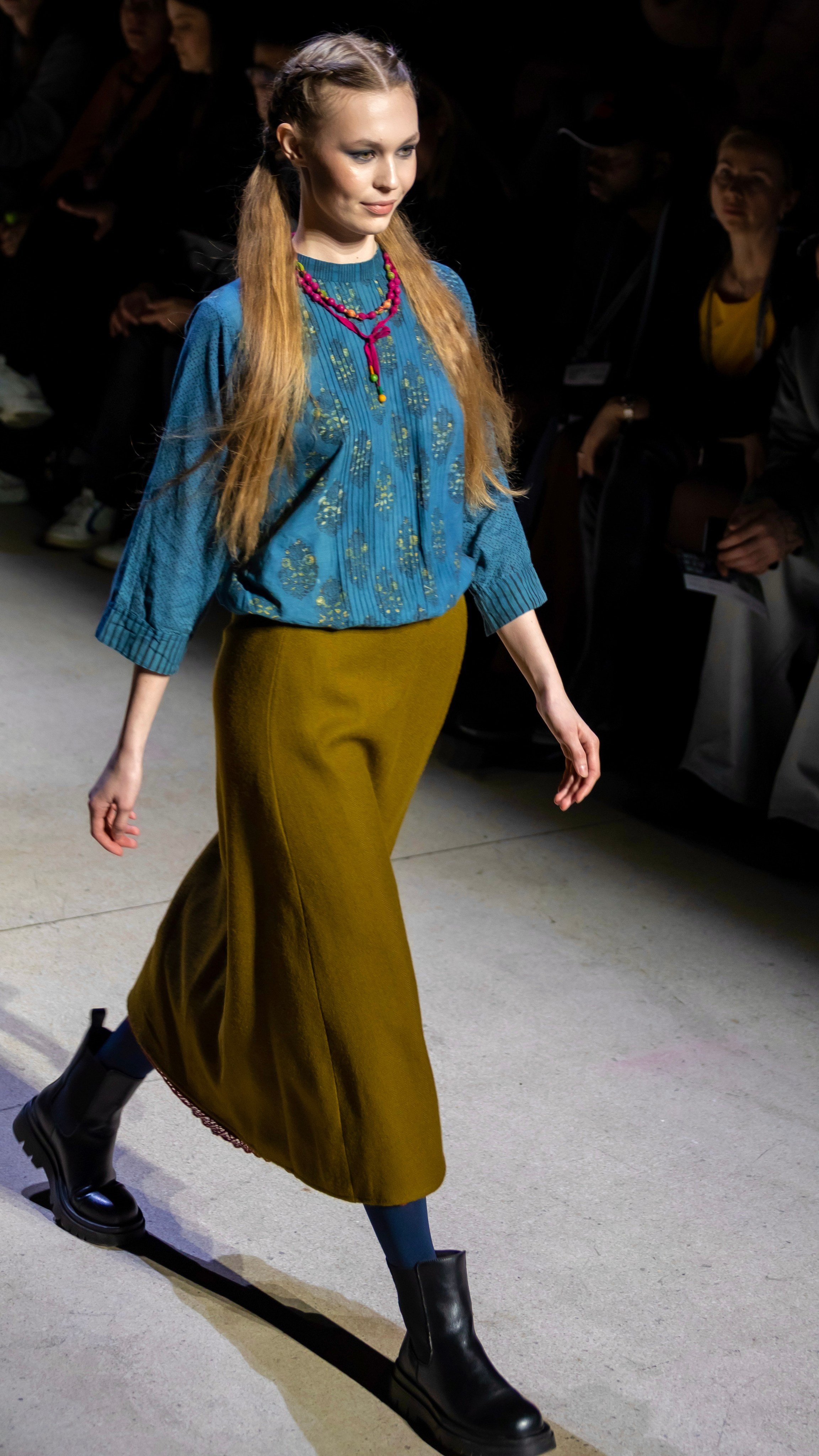 Съёмки модных показов. Фотограф в Москве — Рина Серёгина — съёмка в студии и репортаж