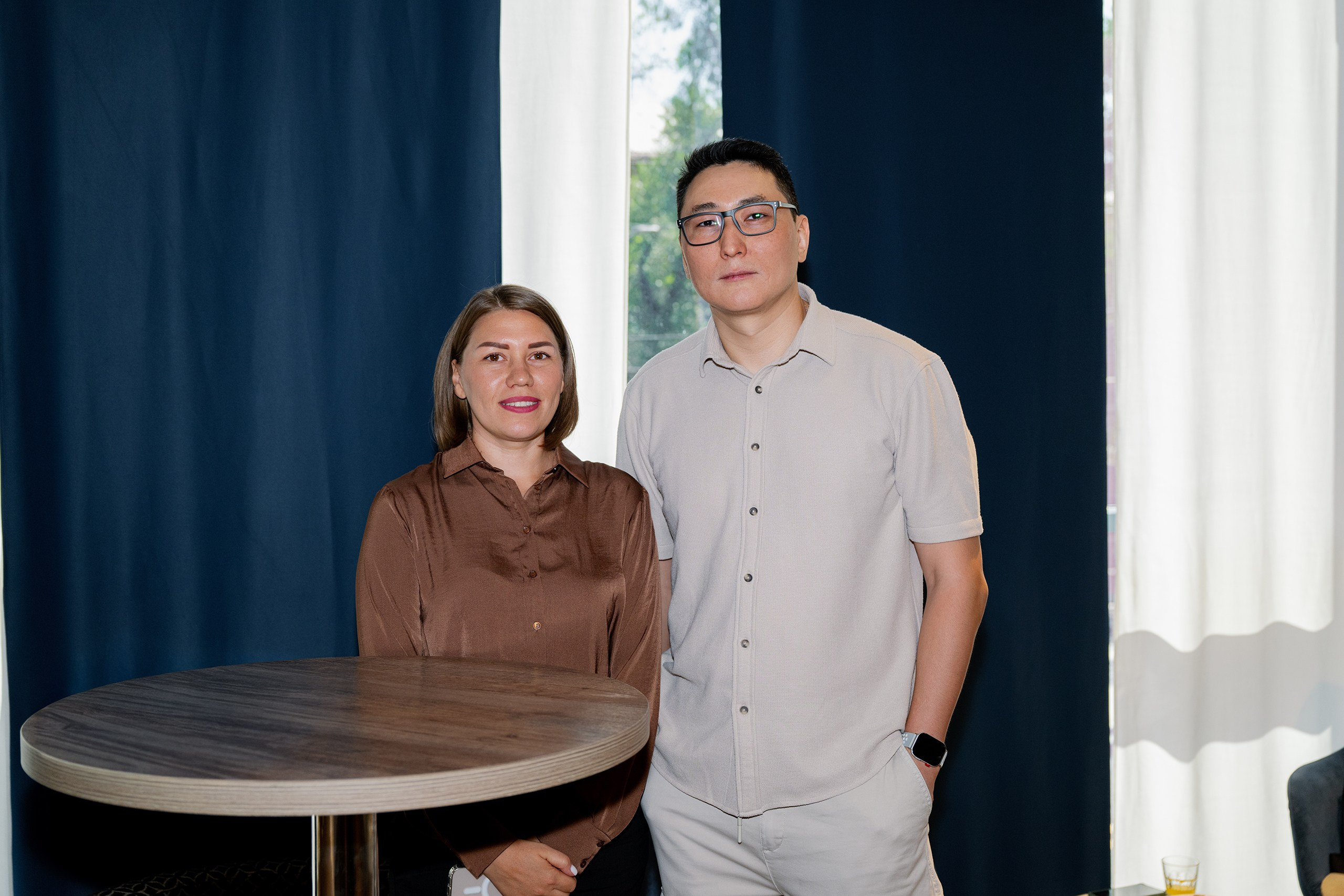 Бизнес завтрак BakoTech&Fortra. Фотограф в Алматы — Алексей Коньков | Репортаж, свадьбы, портреты