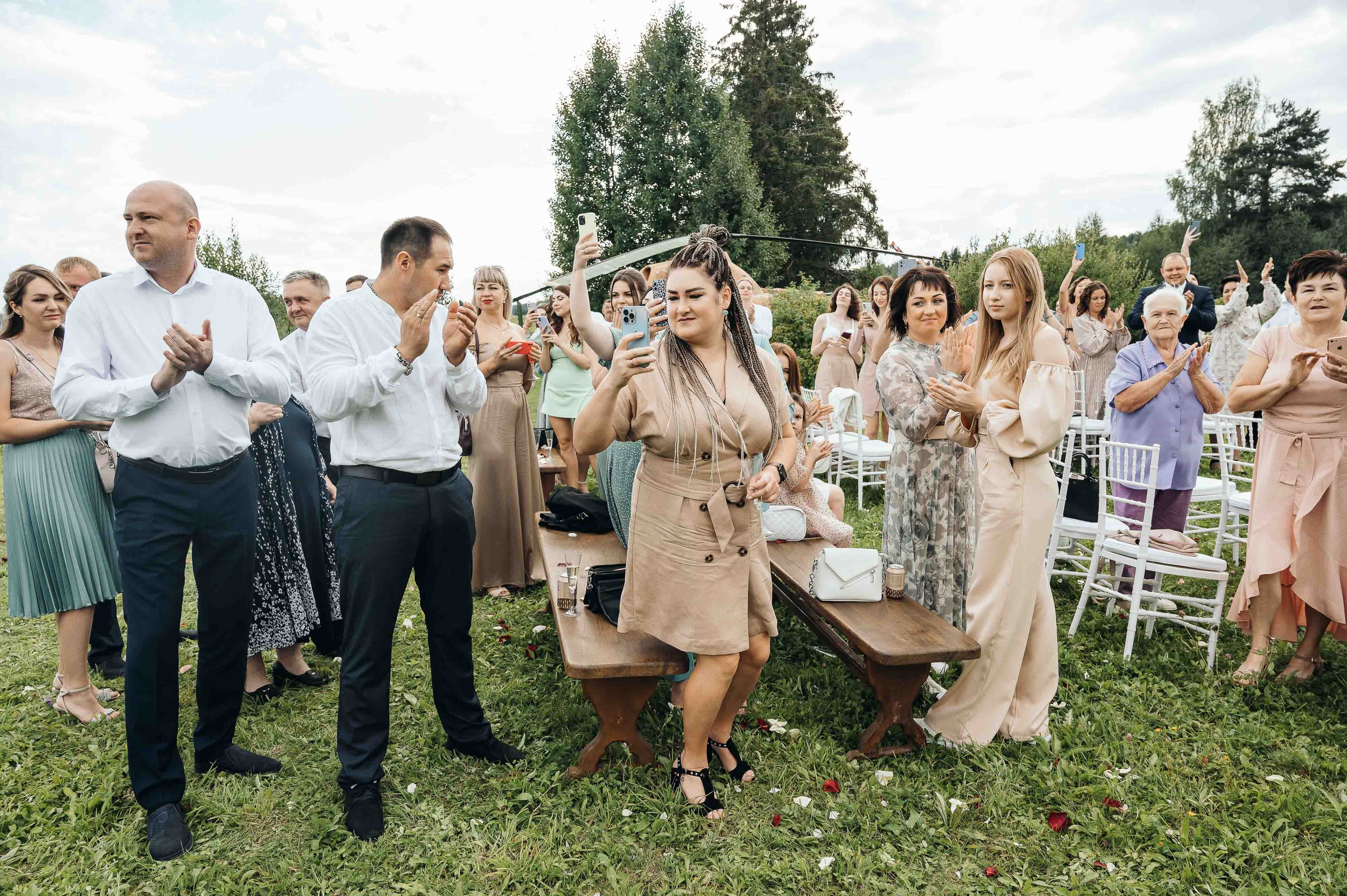 Совместные сборы в отеле. Свадебный и семейный фотограф в Котласе Никита Попов