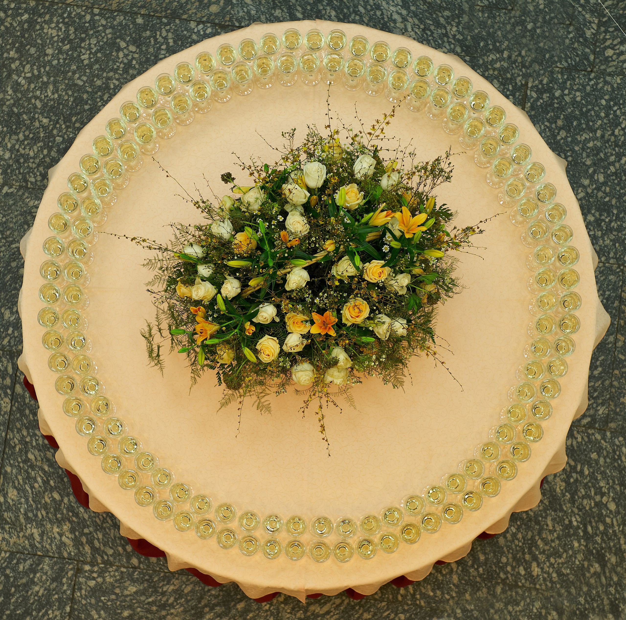 ЕДА. Www.apowerstudio.com