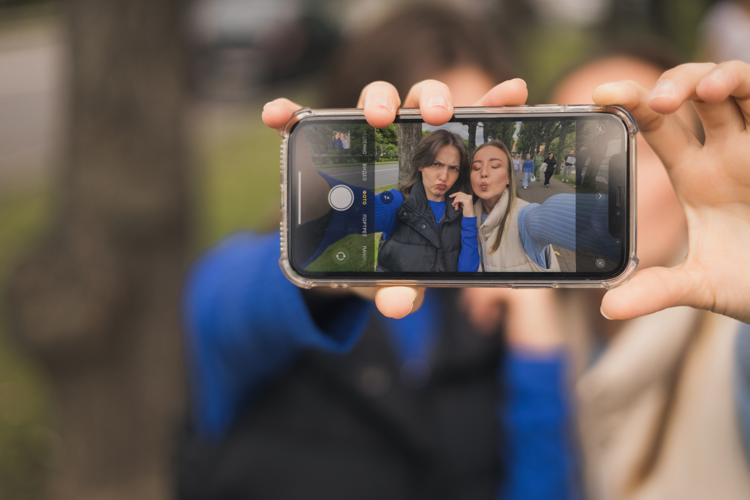 Сестры. Портретный фотограф СПб, женский фотограф, минимализм и эстетика