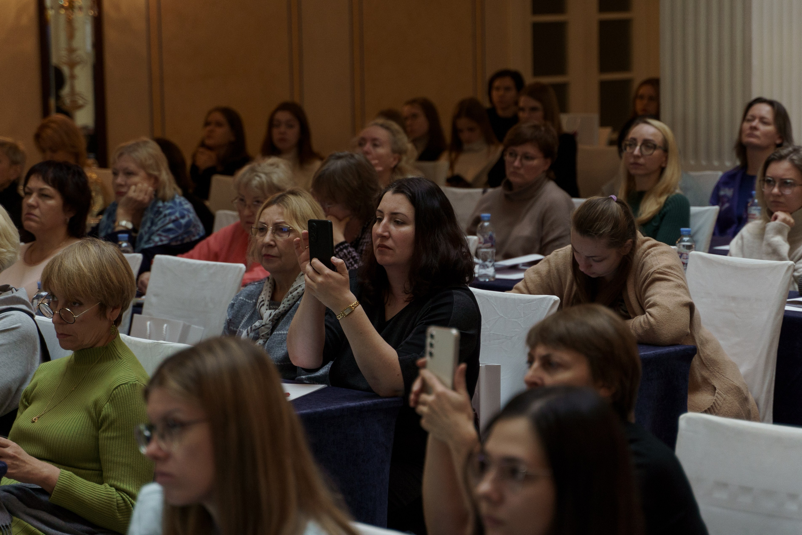 Конференция Cooper Vision в Отеле Амбасадор 28 октября 2023. Свадебный и семейный фотограф в Санкт-Петербурге Дмитрий Панин