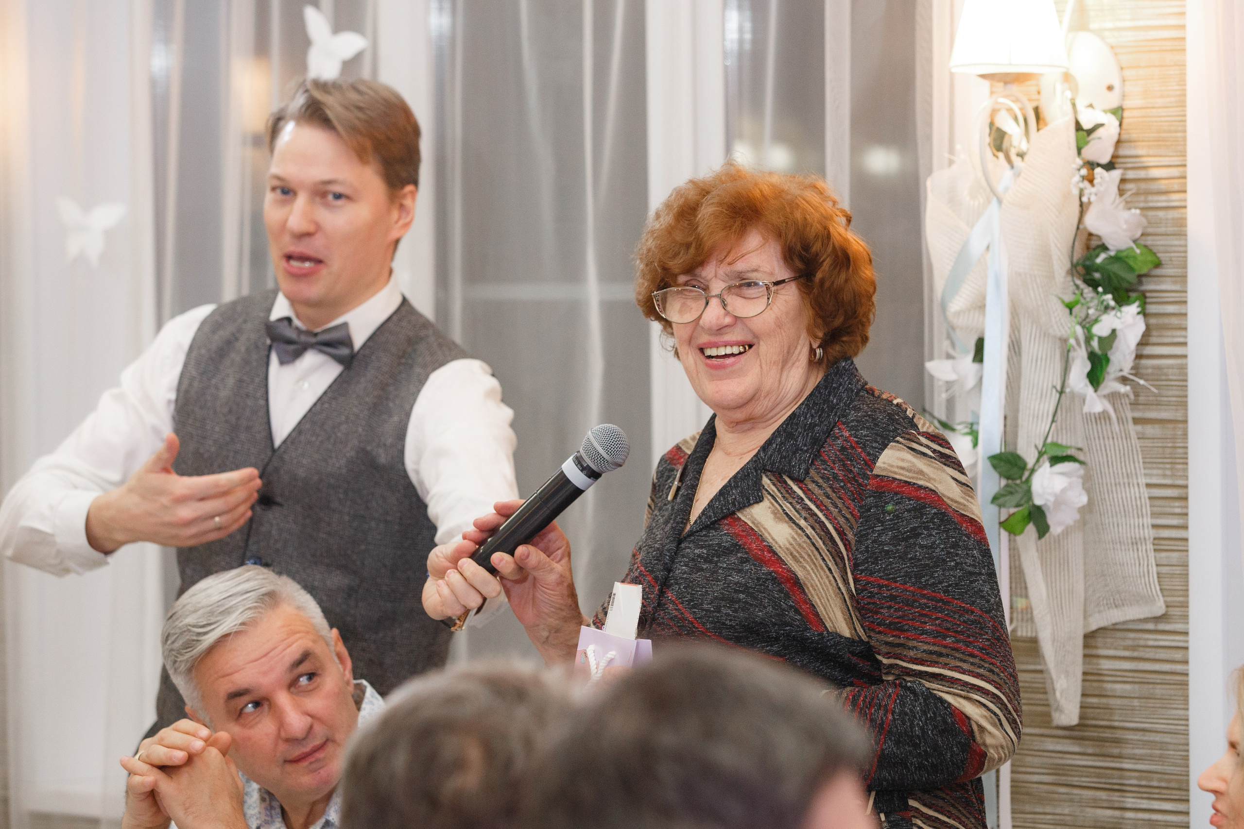 Максим и Виктория. Репортажный Фотограф в Москве Юра Гушан