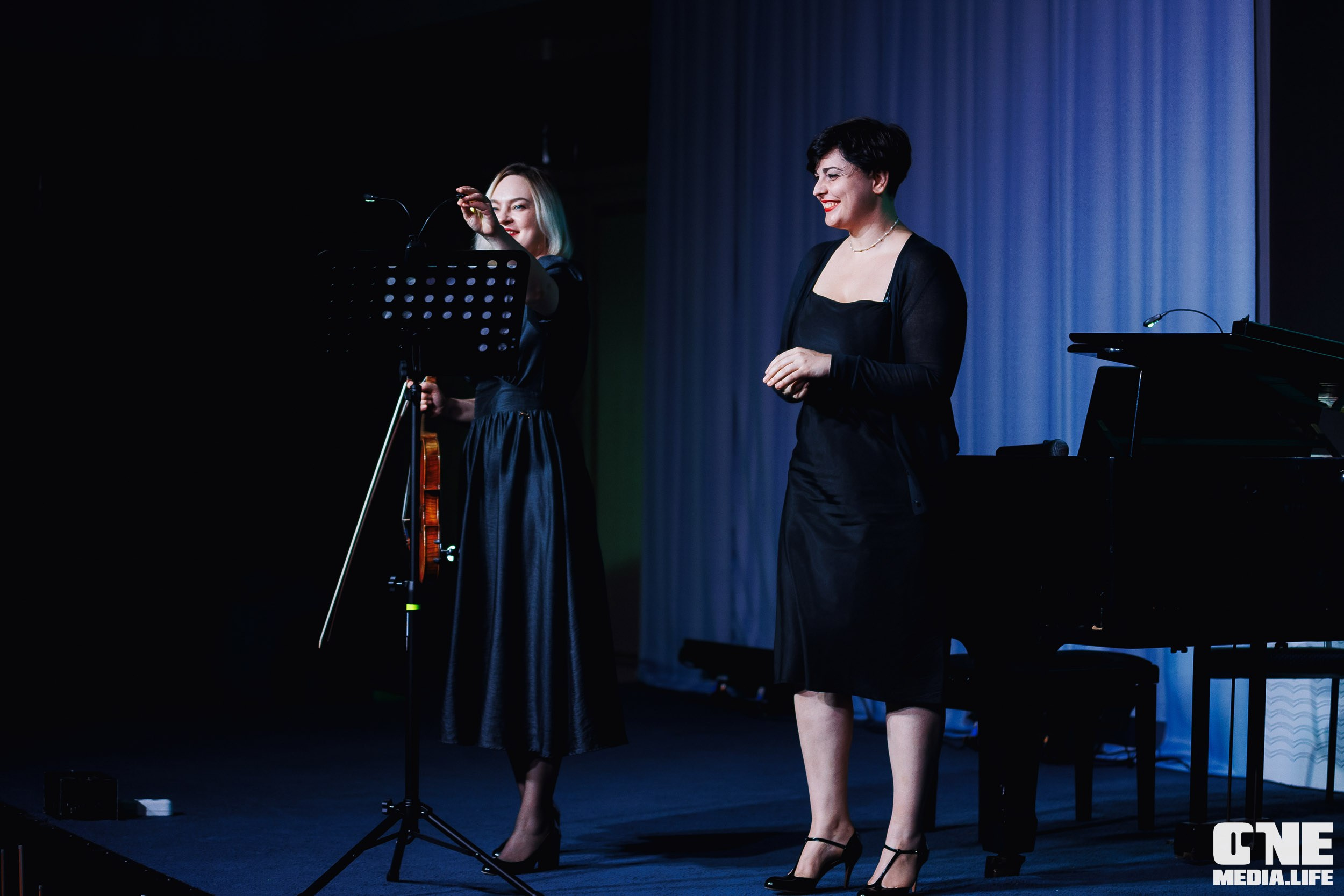 Фоторепортаж из Янтарь Холла. One Media Life: фоторепортажи, фотоотчеты с мероприятий и заведений