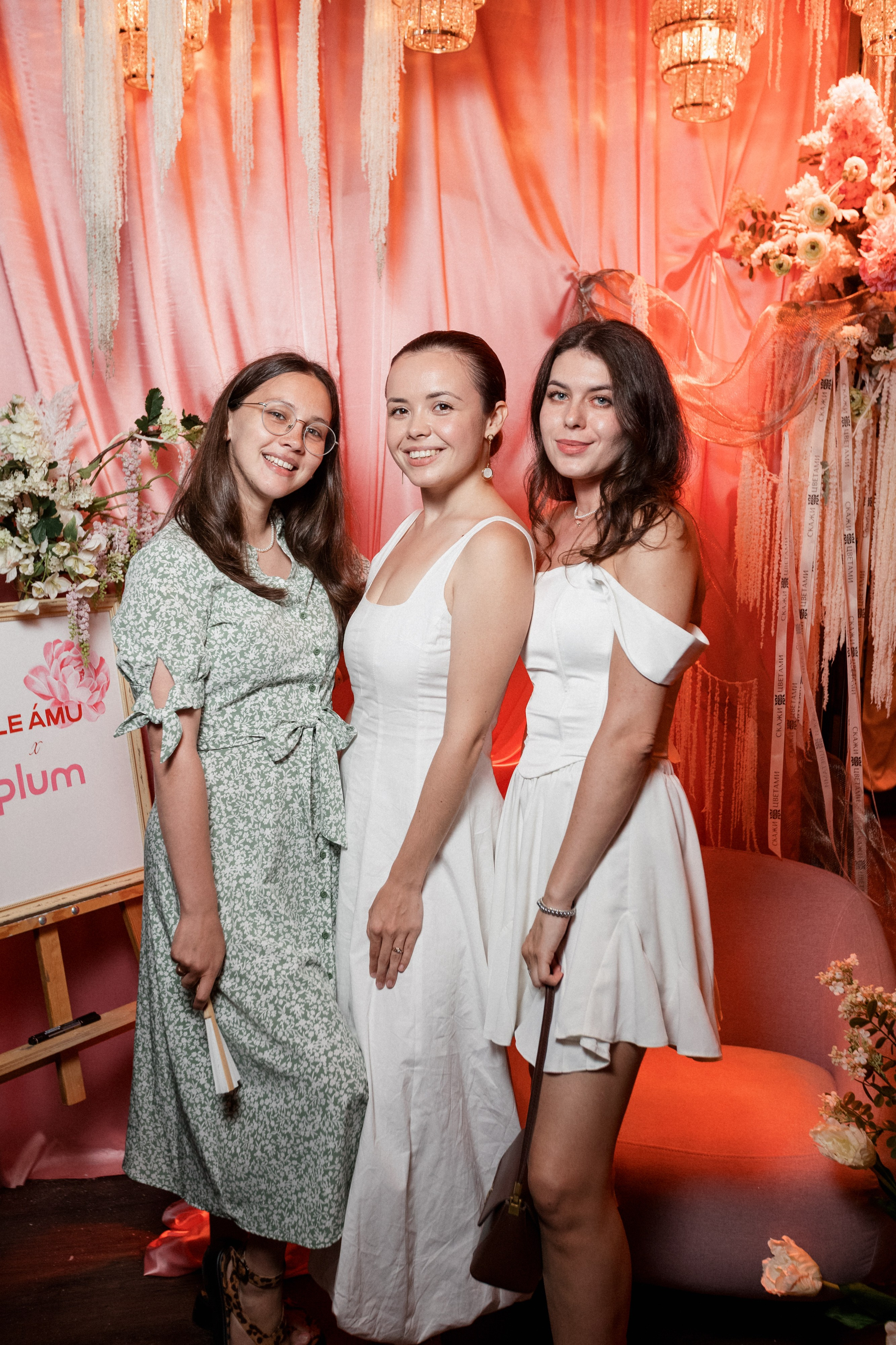 ELE AMU x PLUM — Показ новой коллекции брендов. СВОИ. ФОТООТЧЕТЫ-СОБЫТИЯ-МЕСТА