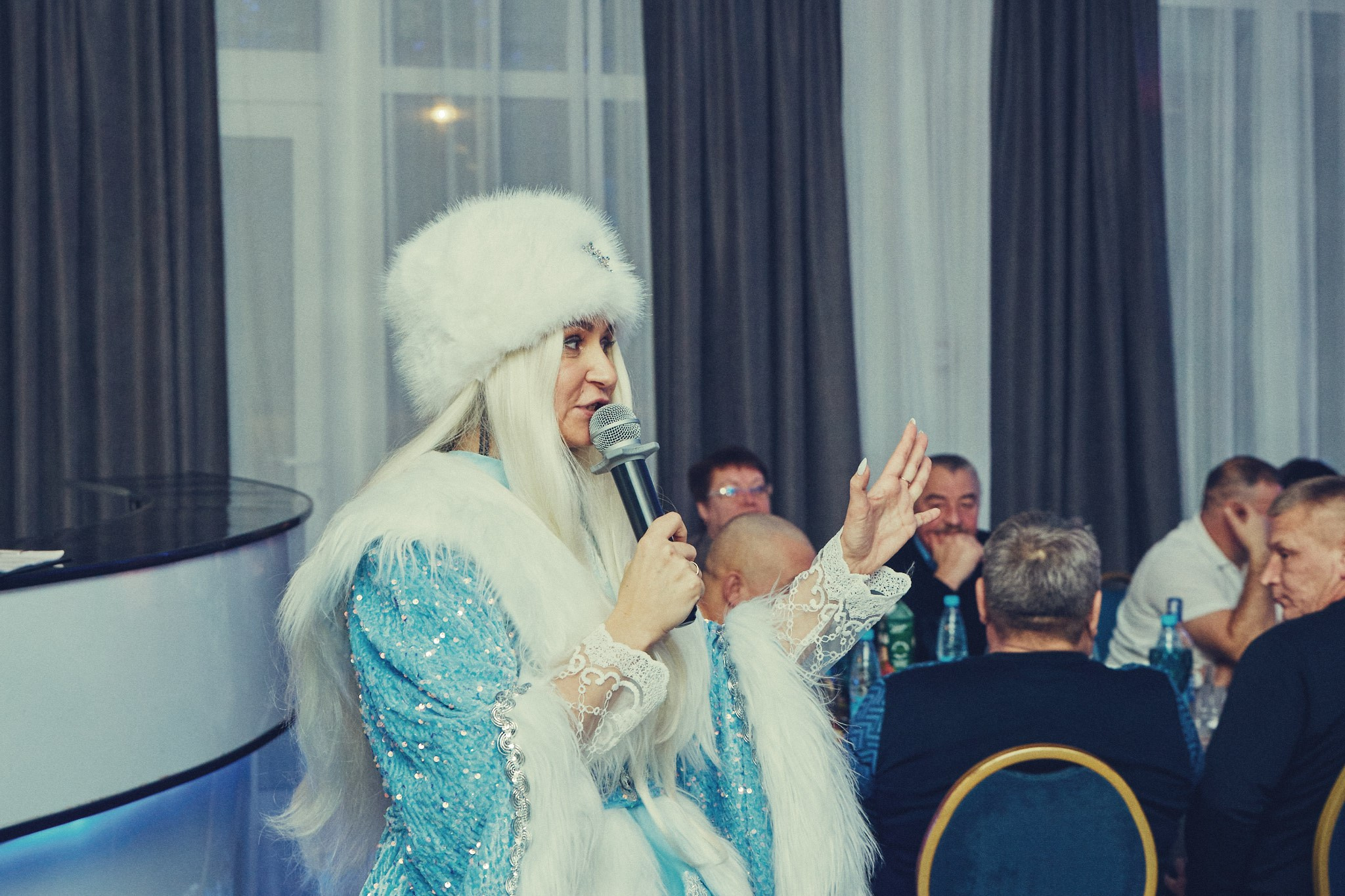 Предновогодняя вечеринка. Свадебный и семейный фотограф в г. Волхов Алексей Кочерыжкин