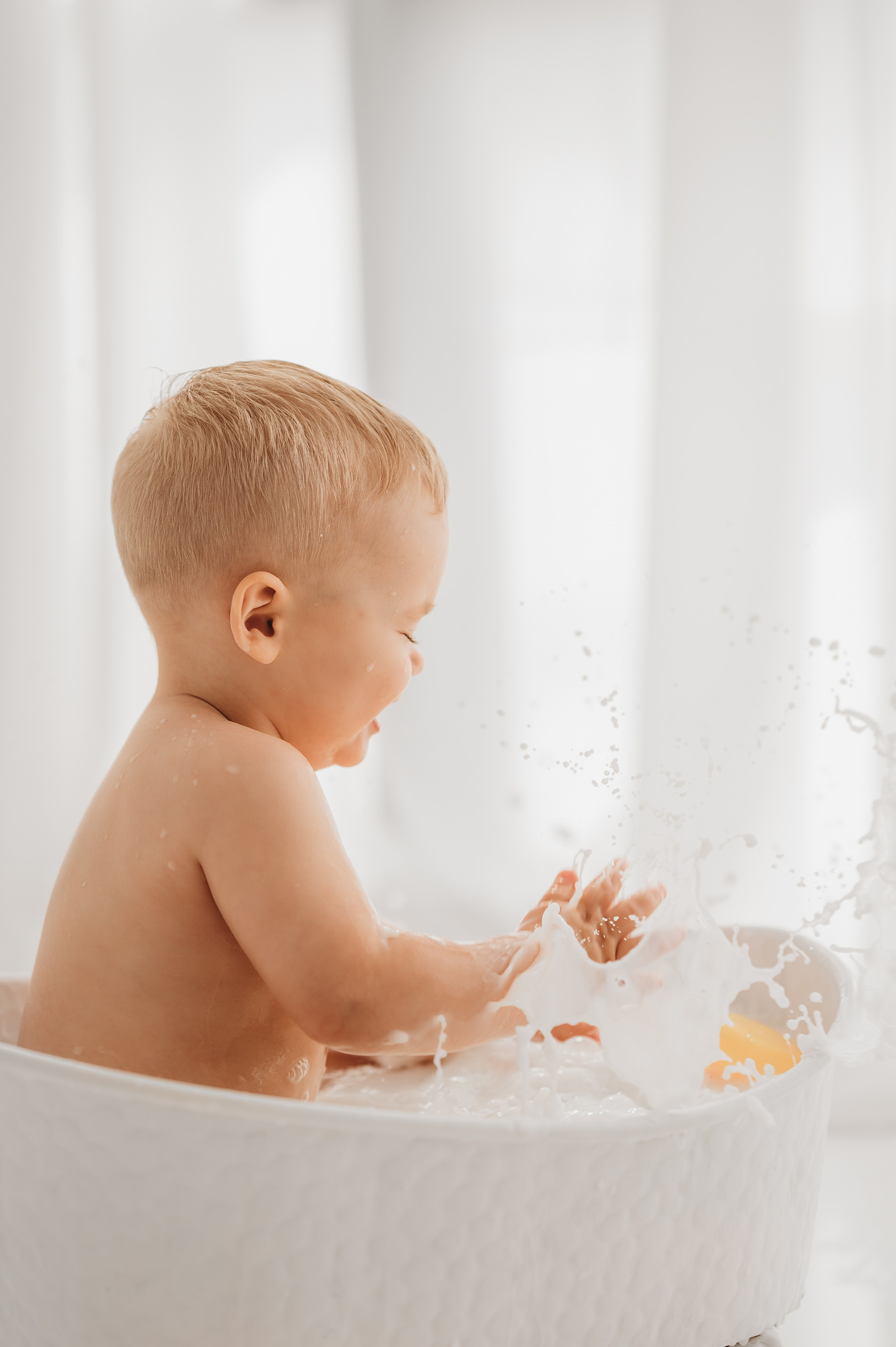 Молочные ванночки. Детский и семейный фотограф Ирина Гладких