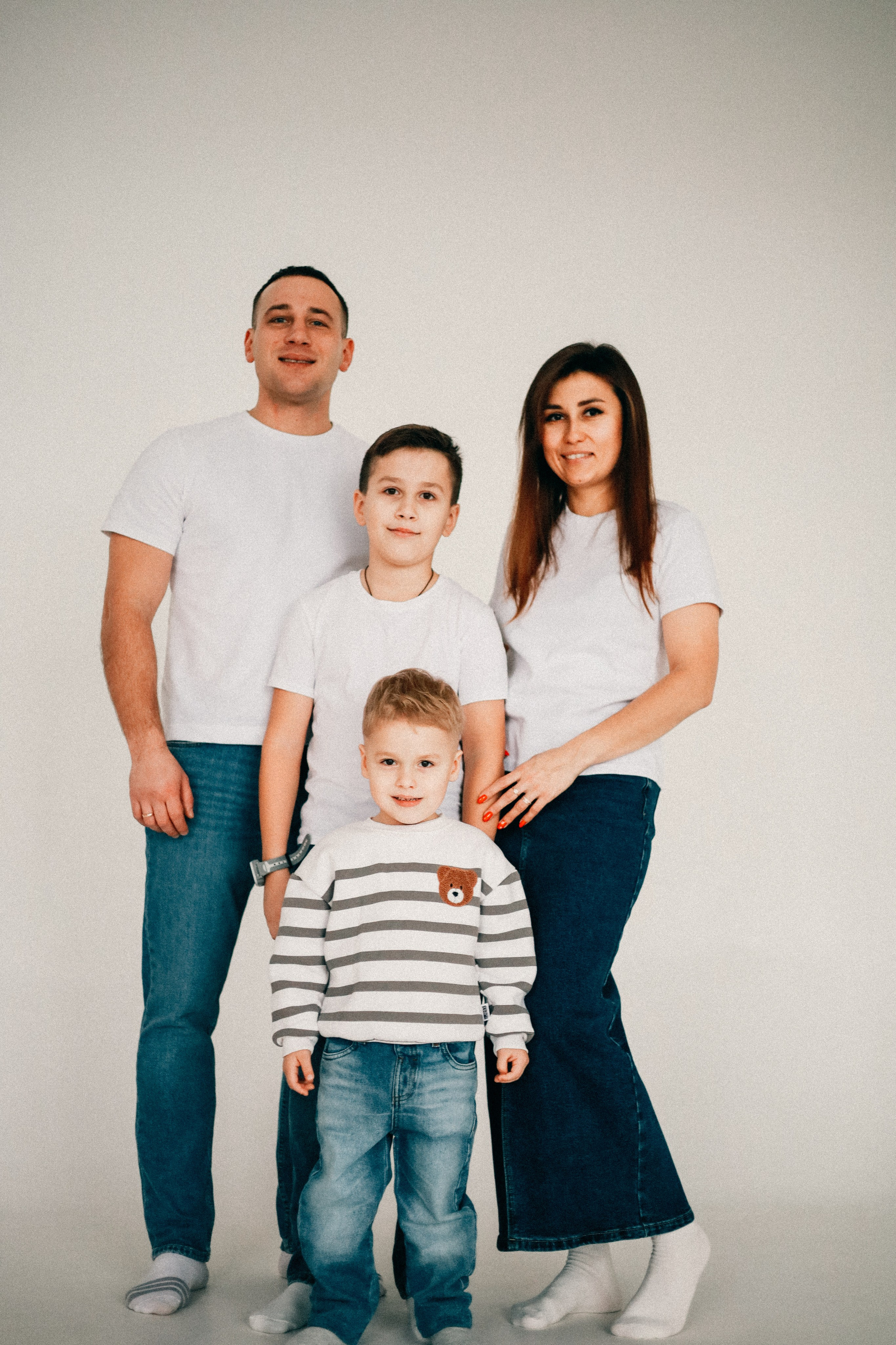 Катя, Витя, Никита и Платоша. Фотограф София Комкина