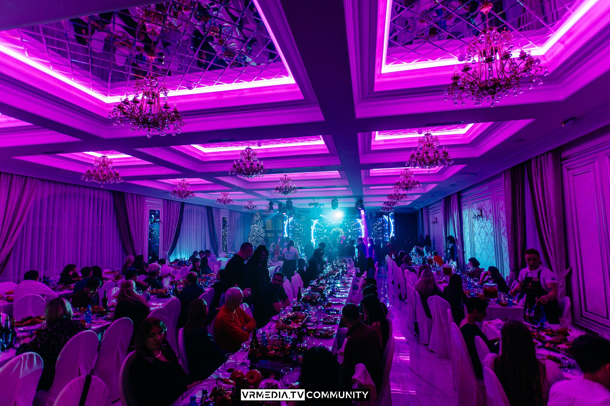 Мюзикл «12 Месяцев» в ресторане «Лазурный берег»