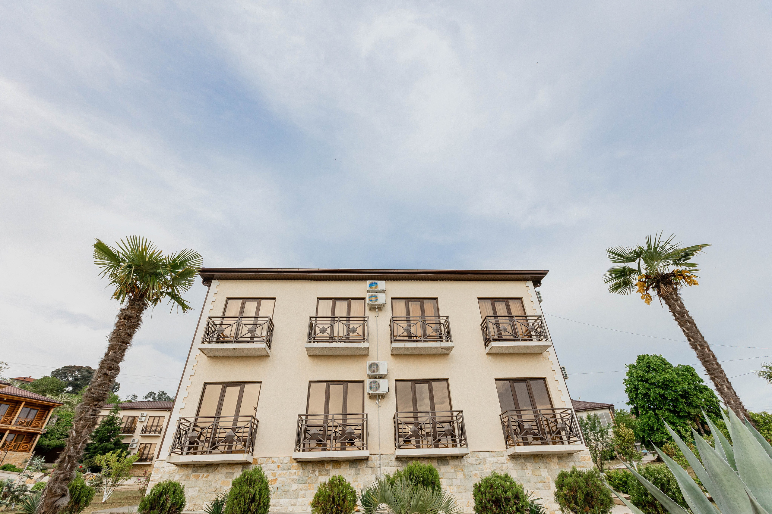 PARADISE. Семейный фотограф на крещение и венчание