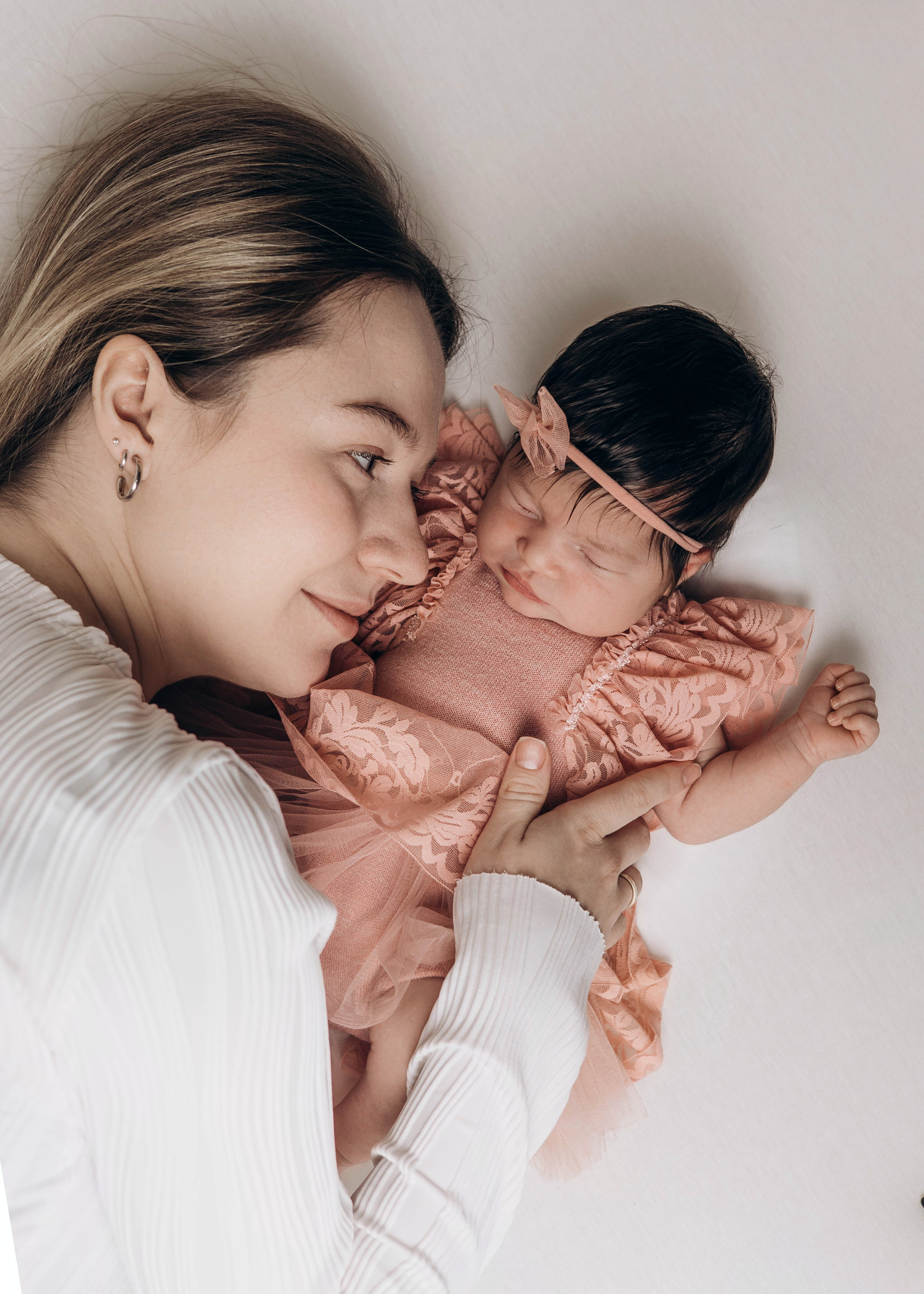 НОВОРОЖДЕННЫЕ МАЛЫШИ. Фотосессия новорожденных в Москве и Московской области