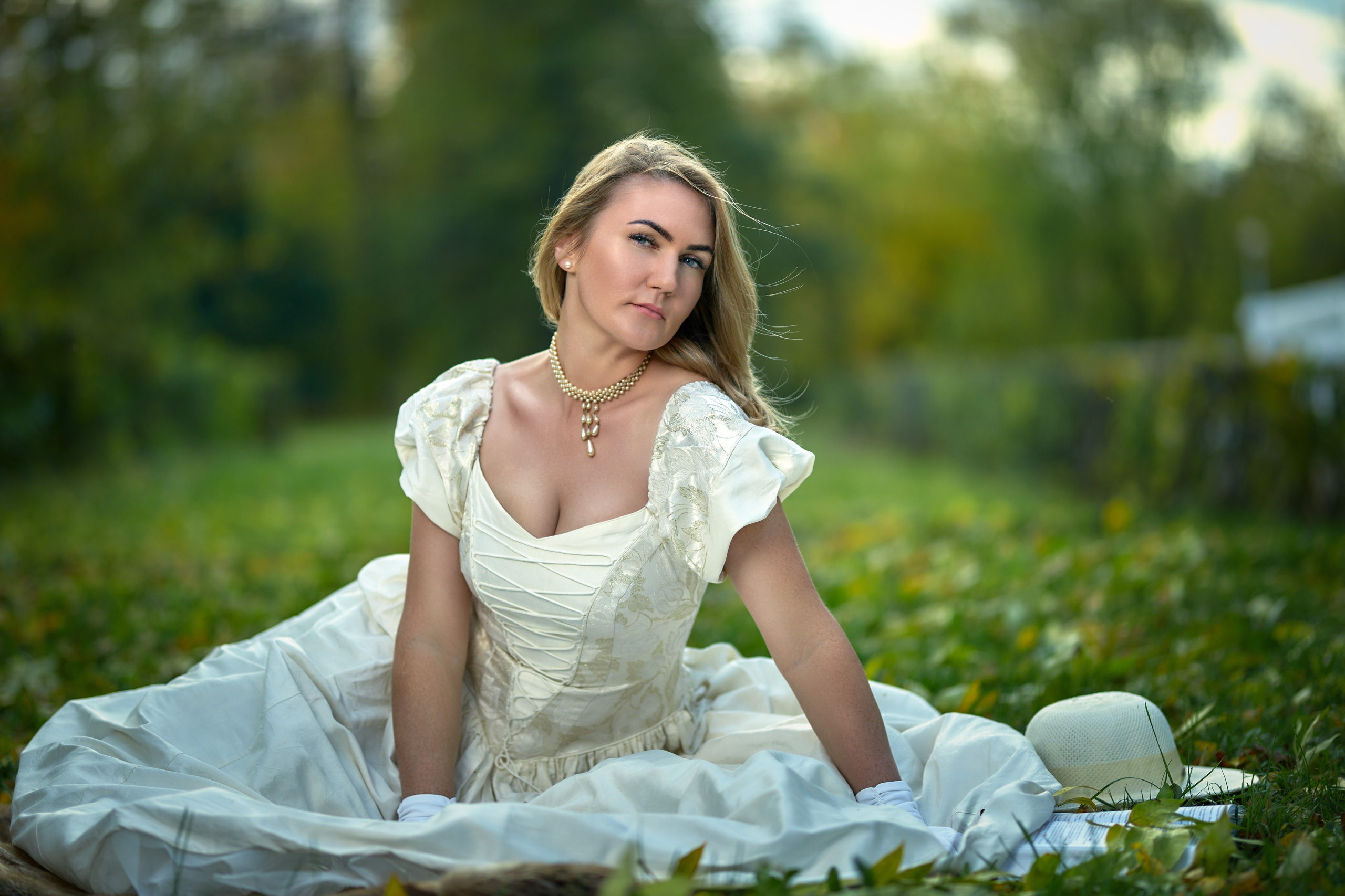 Фотосессия в платьях. Владимир Суздалов (ProMaXe) — Портретный фотограф, тематические фотосессии в Чебоксарах
