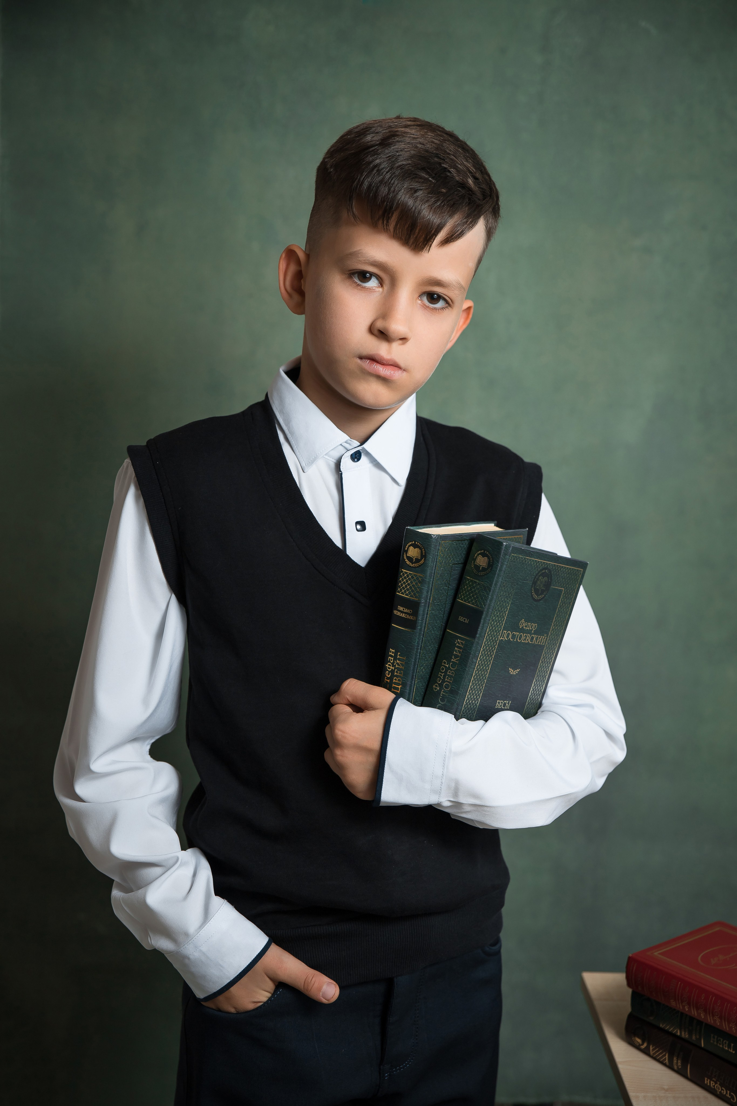 Средняя школа (портреты). Фотограф Ногинск Электросталь Наталья Осетрова