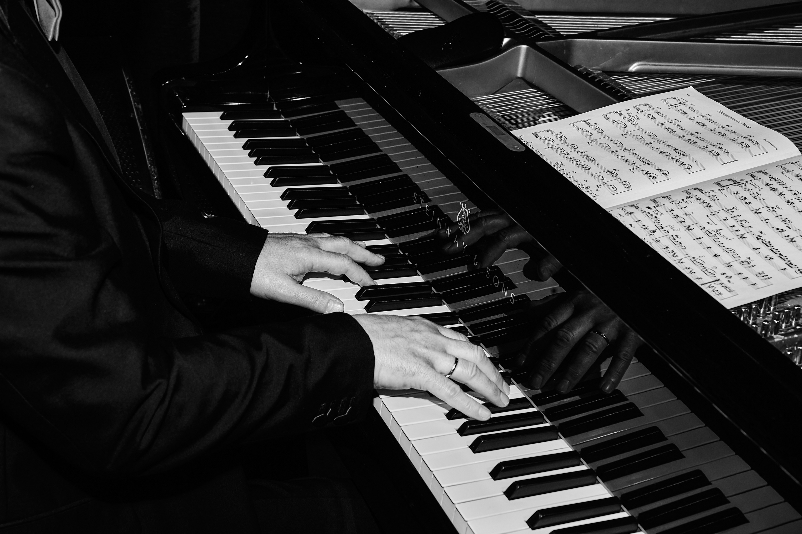 Бэкстейдж для джазовой группы «4 Brothers». Главная