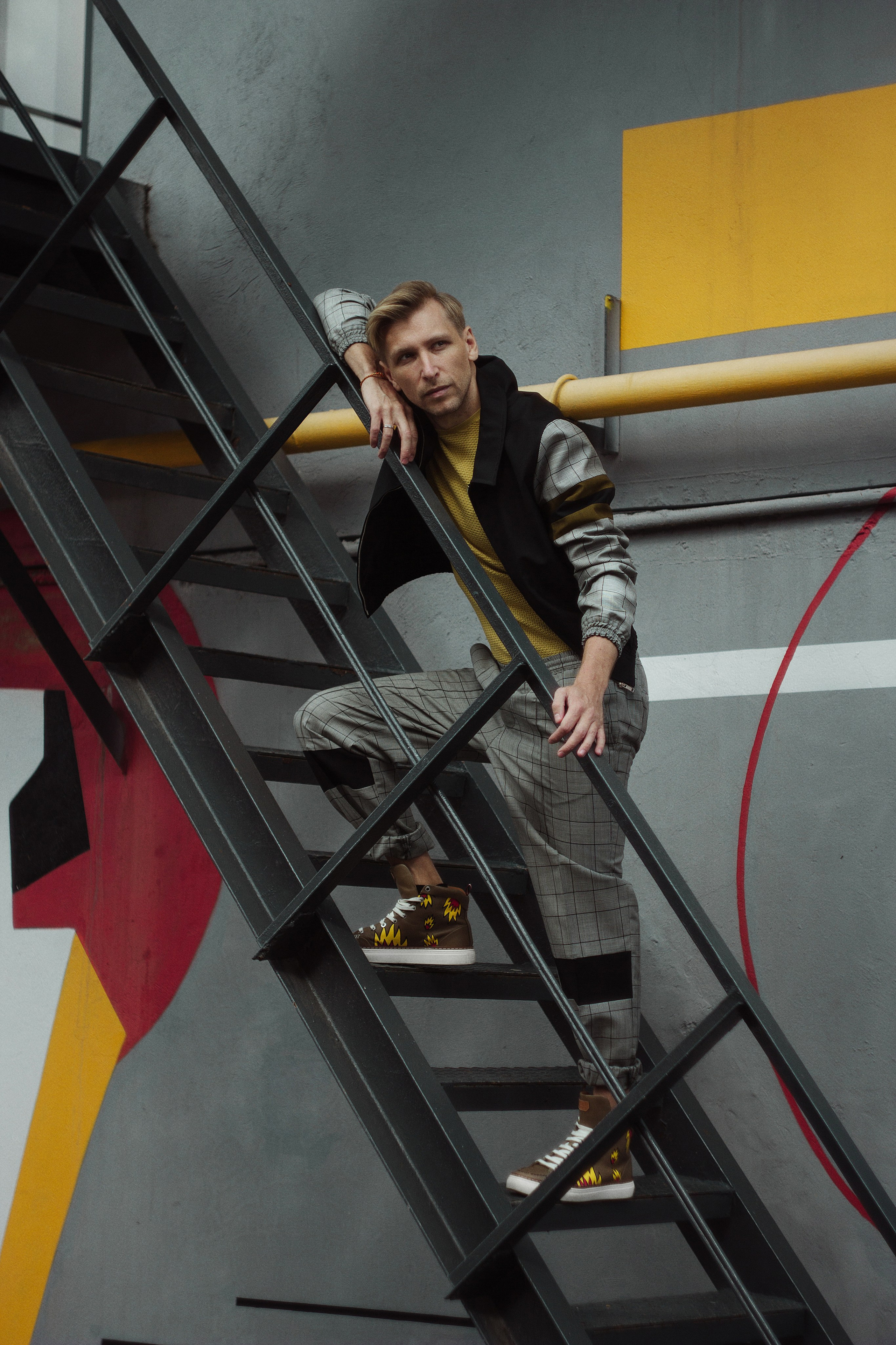 Andrey / Street style. OLEG STRATIEVSKY