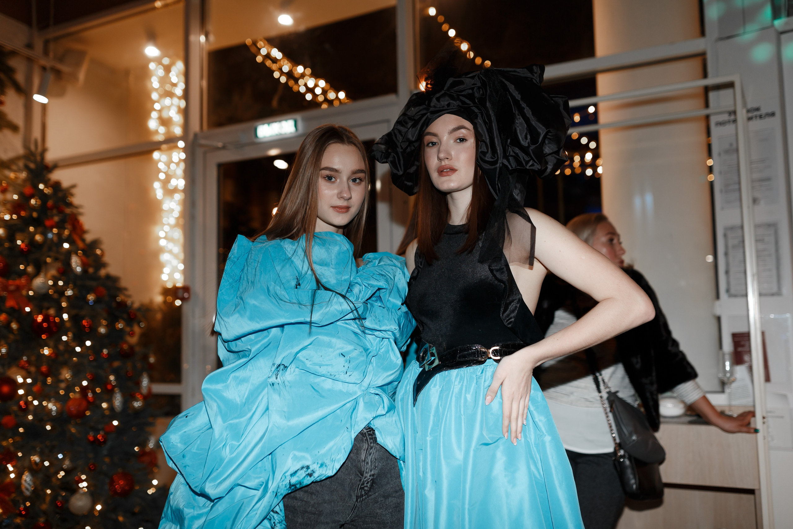 Модный показ в Пицца-Бар. Портретный фотограф в Симферополе Екатерина Аляпина