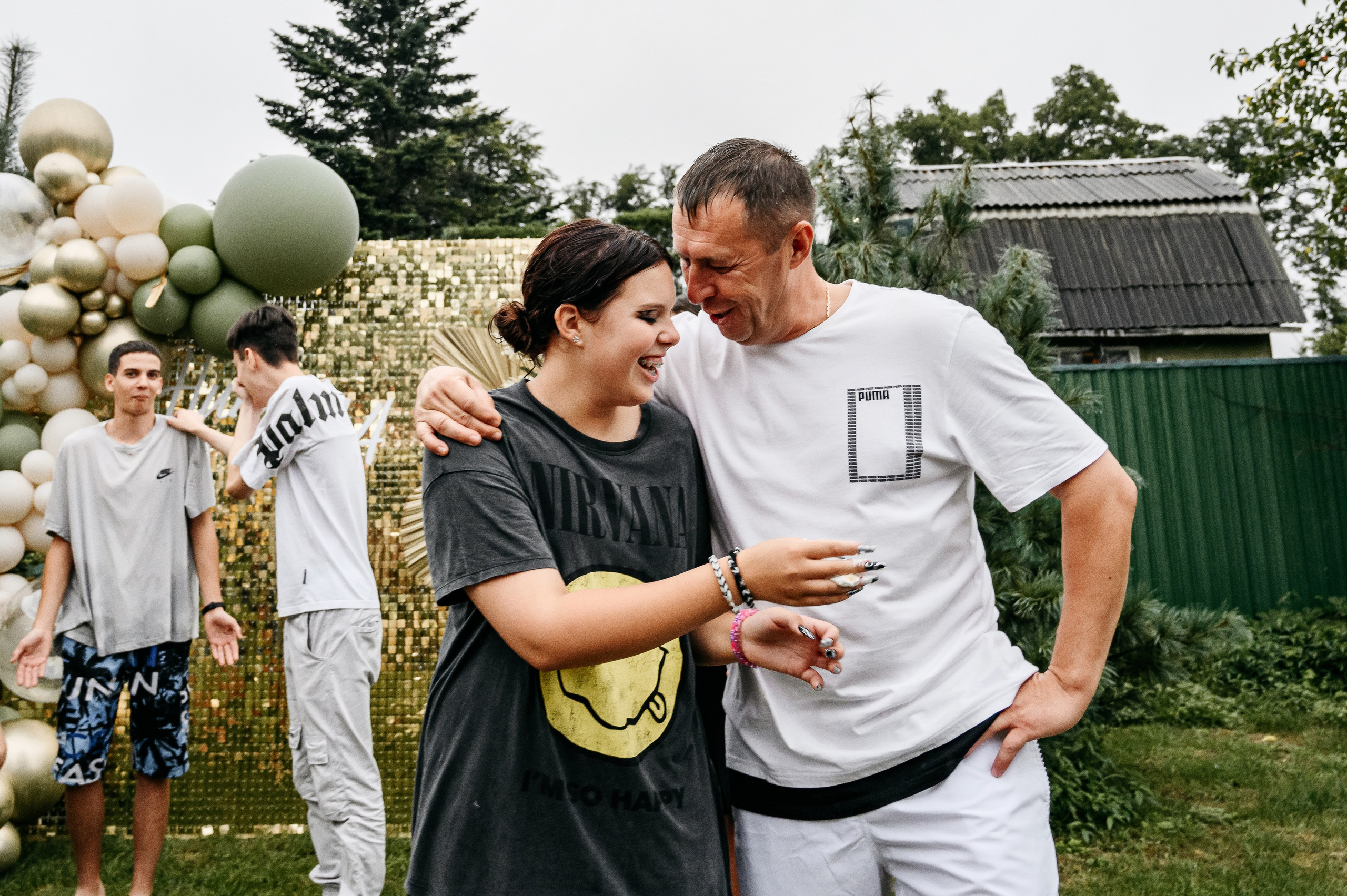 Ника. Пенная вечеринка с бассейном. Фотограф Владивосток. Игорь Кирсанов