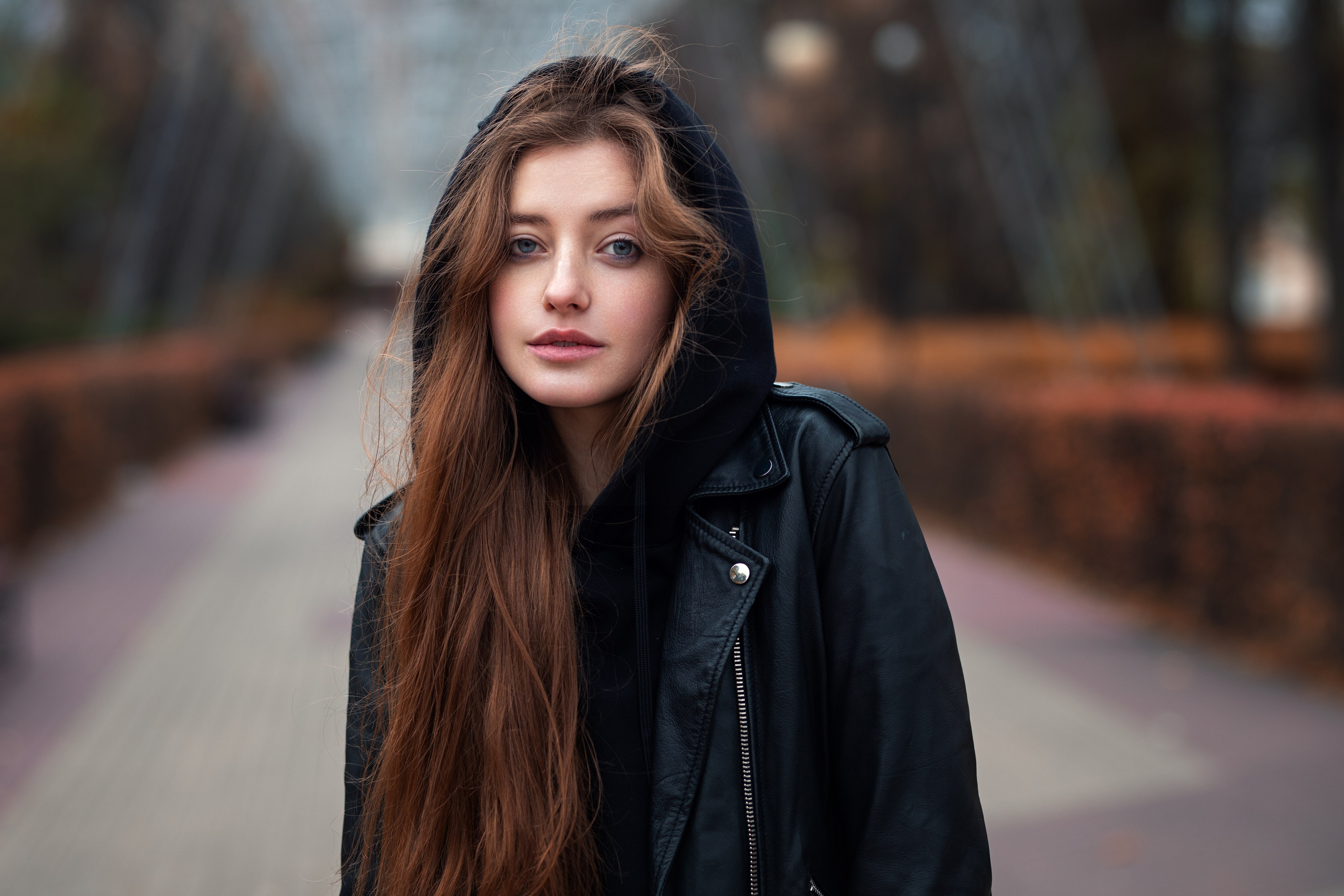 Осенняя фотосъемка с Юлией на улицах города в формате для «себя»