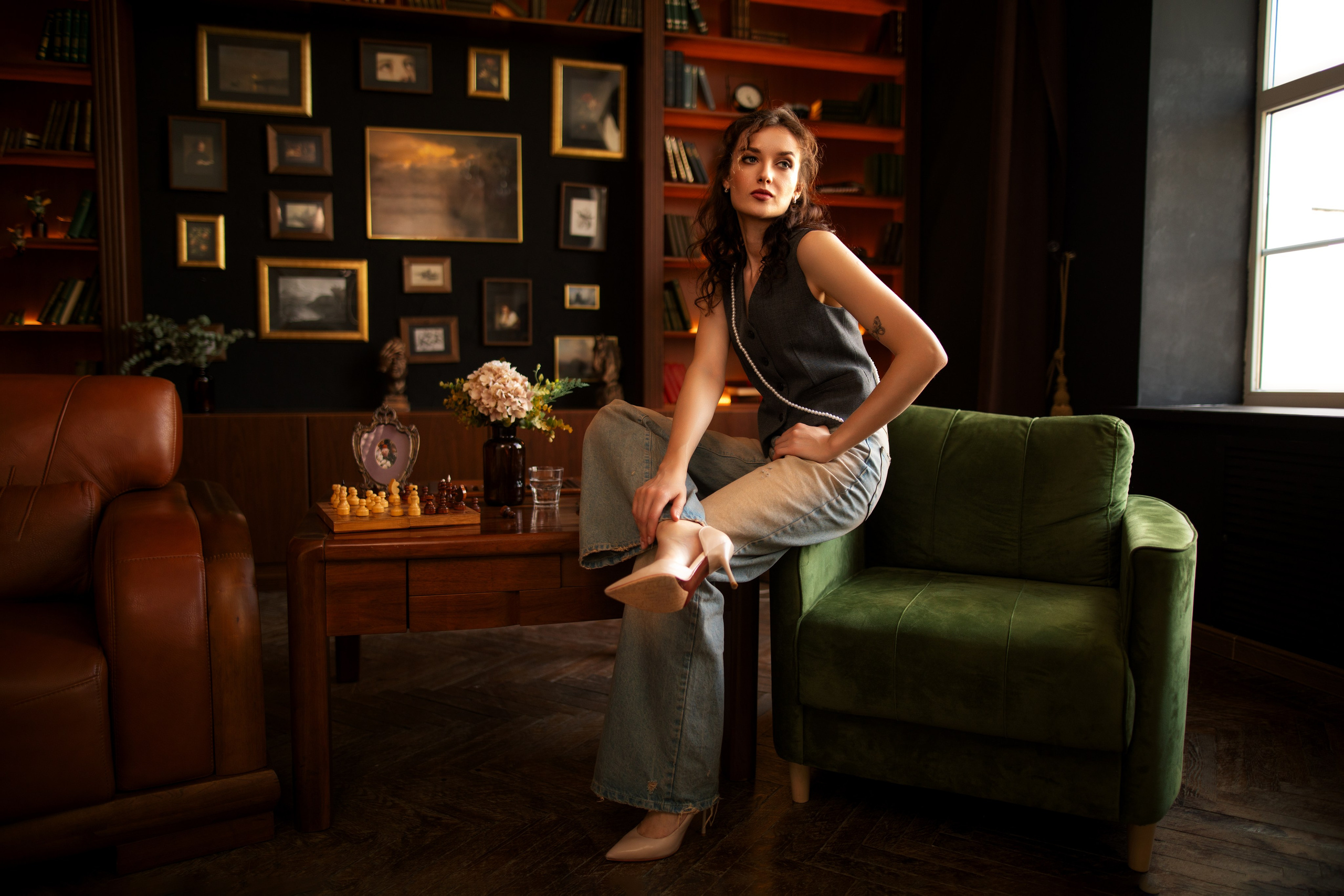 Фотосет с Анастасией в интерьере в формате «Я красивая». Дмитрий Шульгин, портретный фотограф в Воронеже