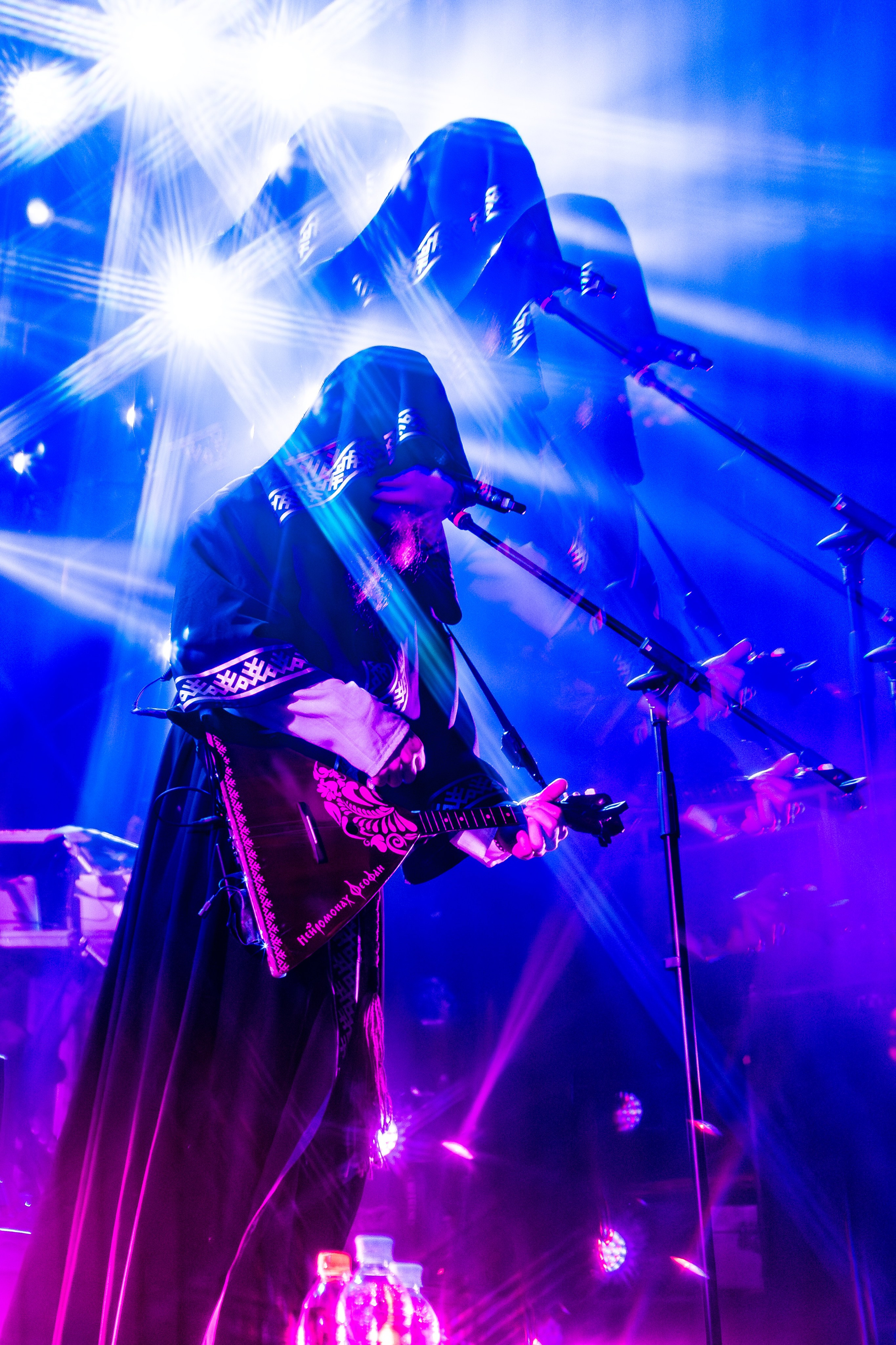 Нейромонах Феофан | 15 лет. Репортажный фотограф Екатеринбург | Яркий, качественный репортаж | Концерты, клубы, репортаж, праздники, корпоративы