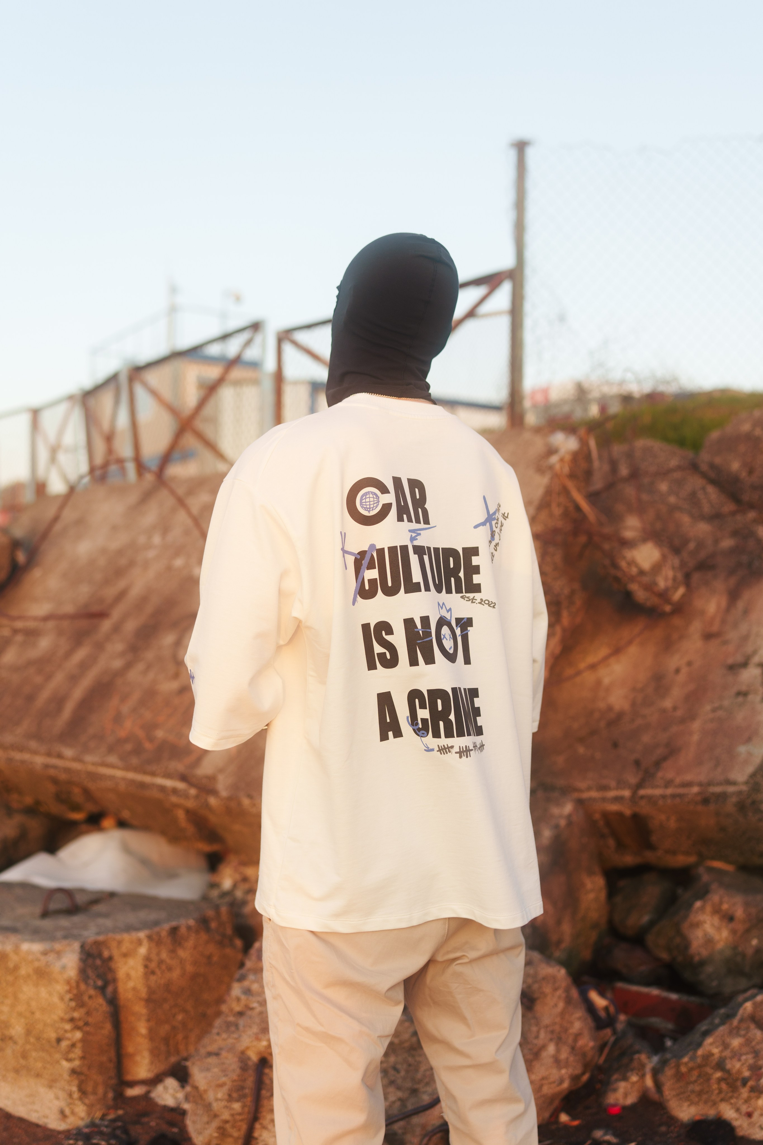 KULT wear outside. Фотограф в СПБ Алмаз Камаев