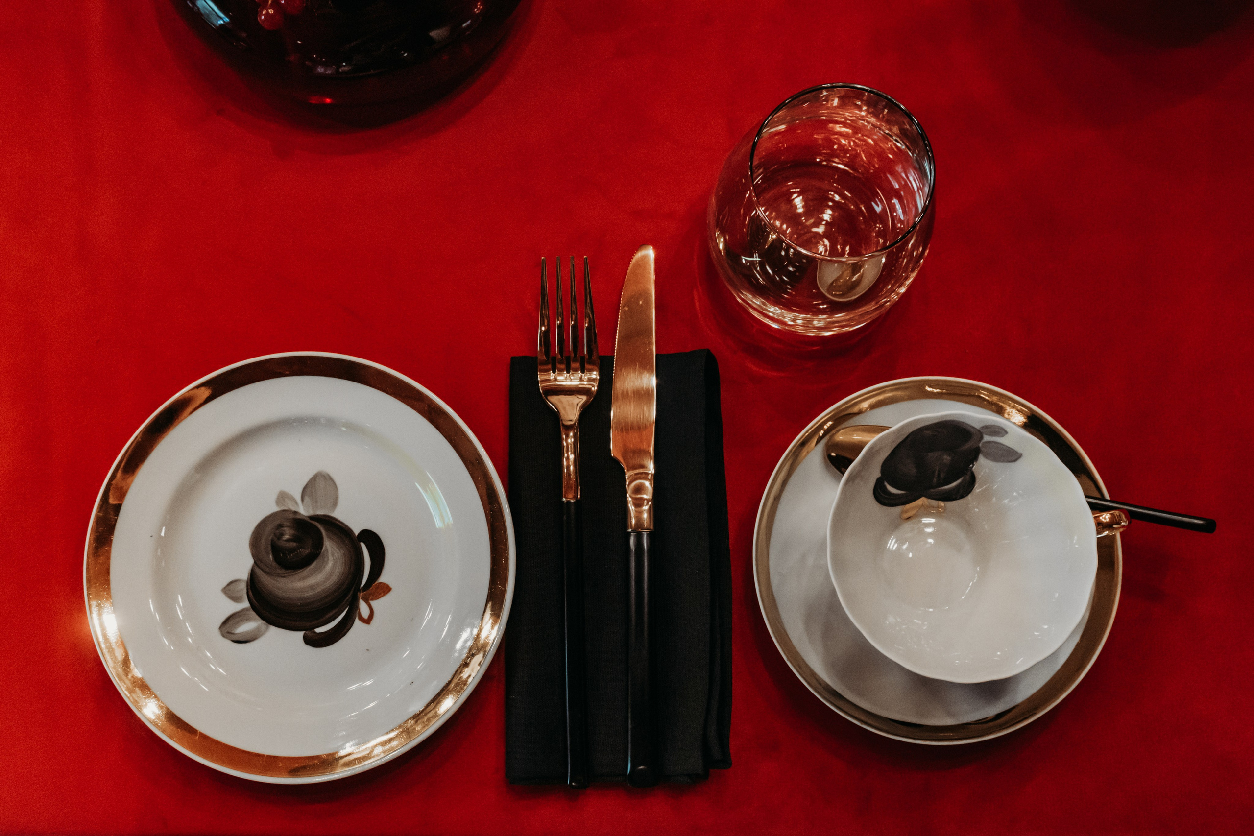 Родные люди «История парфюмерии». Леся Гаранина. Семейный фотограф/видеограф Москва и область