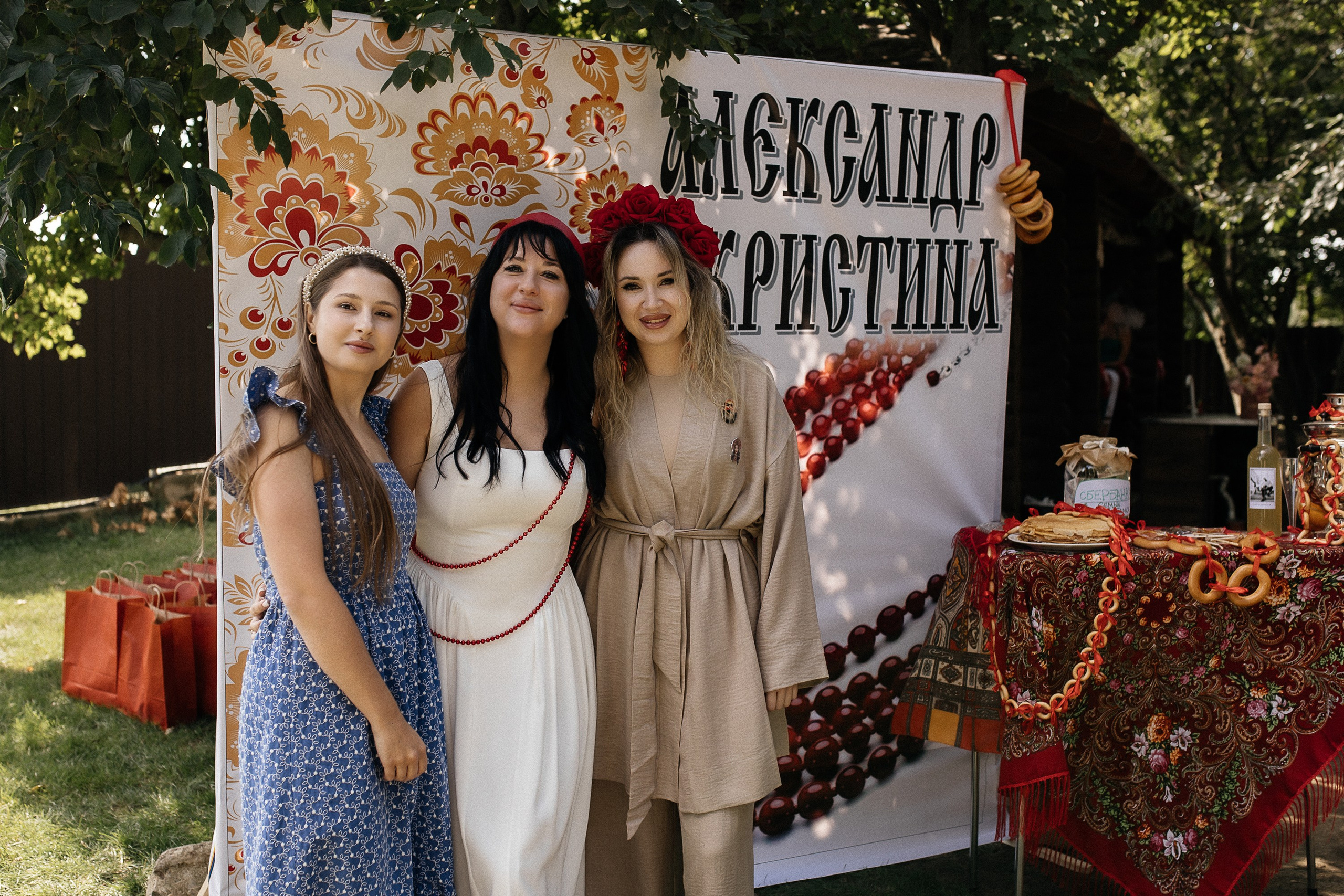 Свадьба в руссом стиле. Свадебный и семейный фотограф Виолетта Сидельникова. Краснодар, Россия, Беларусь, Европа