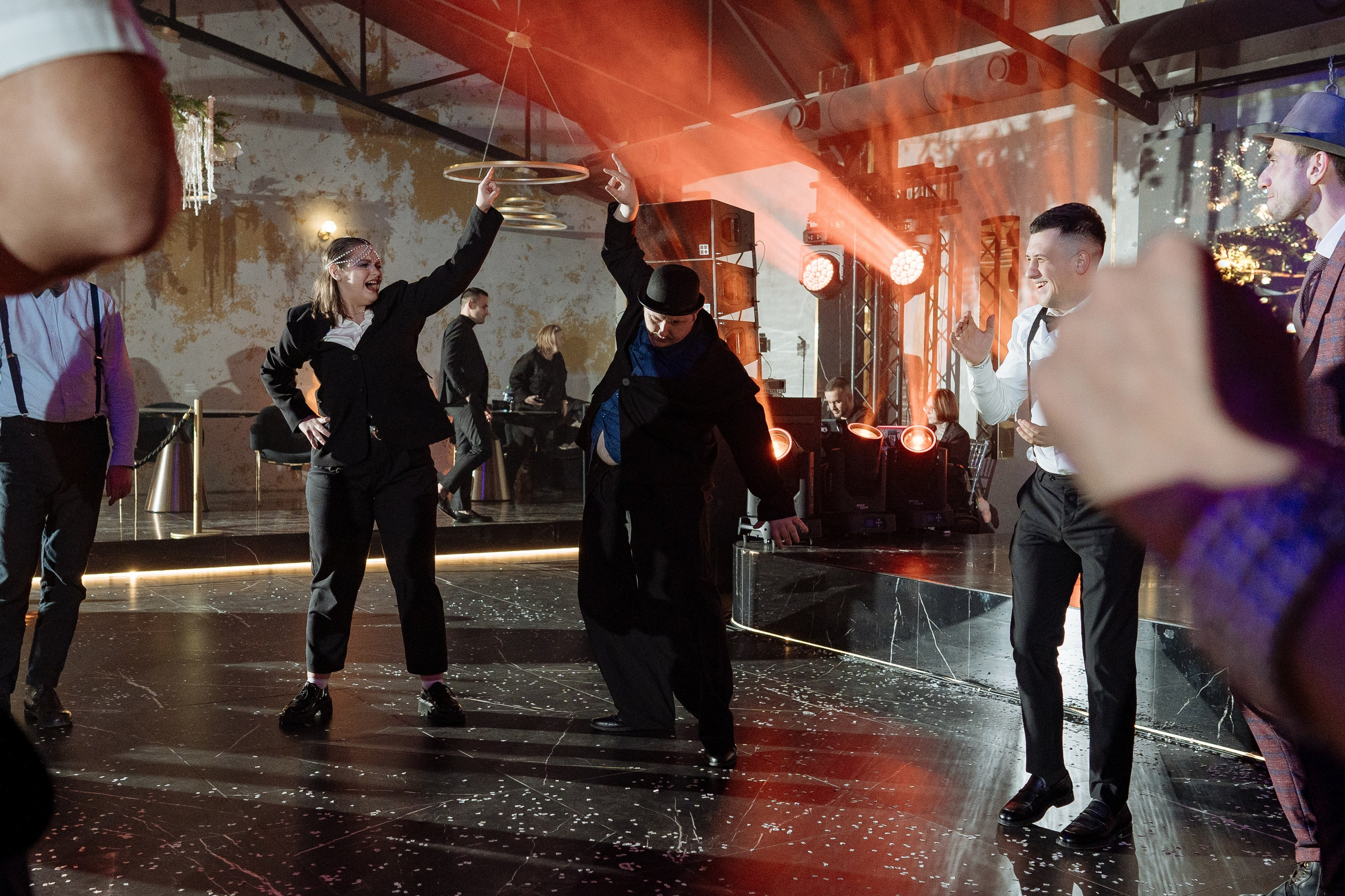 Альбион Тур