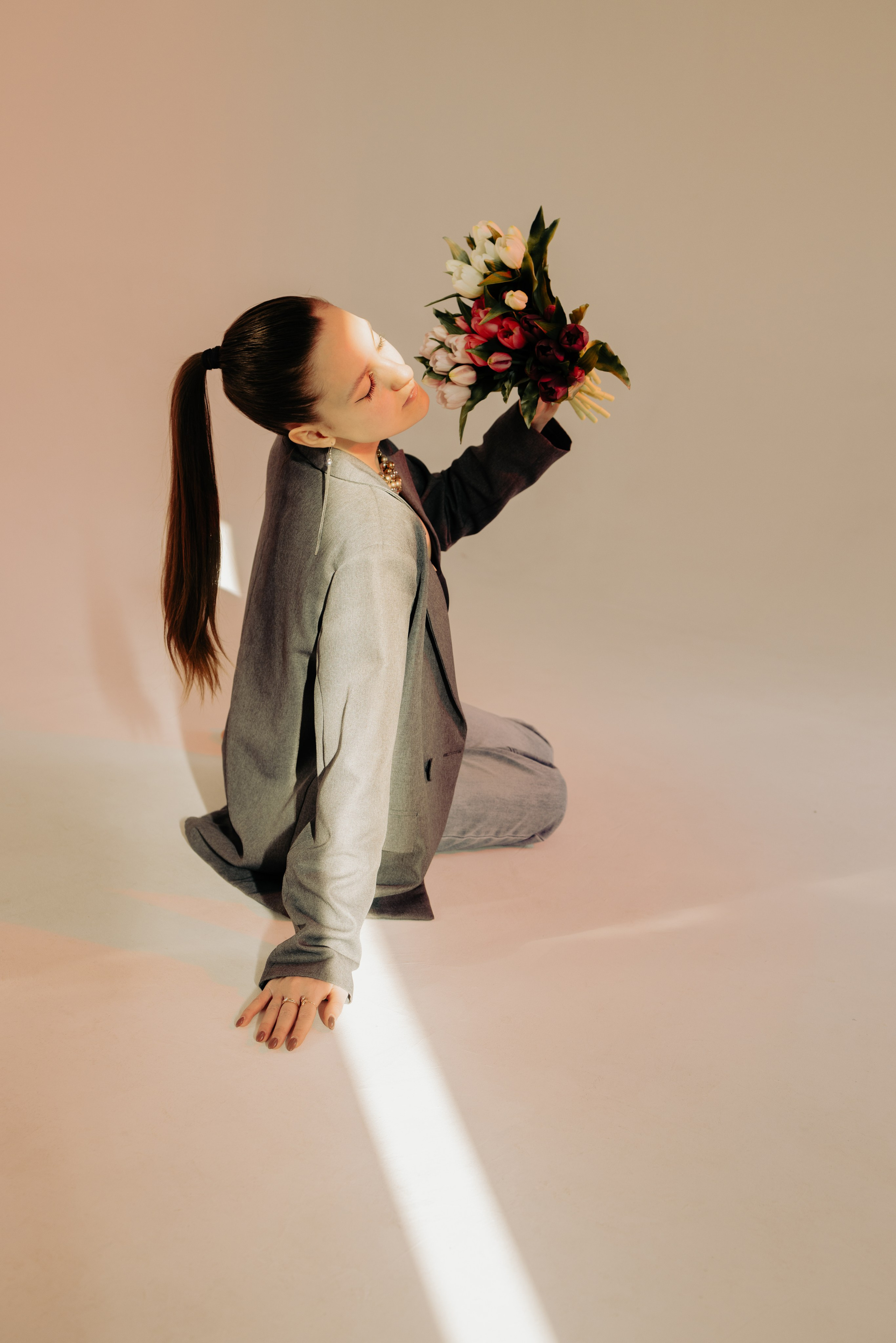 С тюльпанами. Свадебный и семейный фотограф в Рязани Датская Ксения