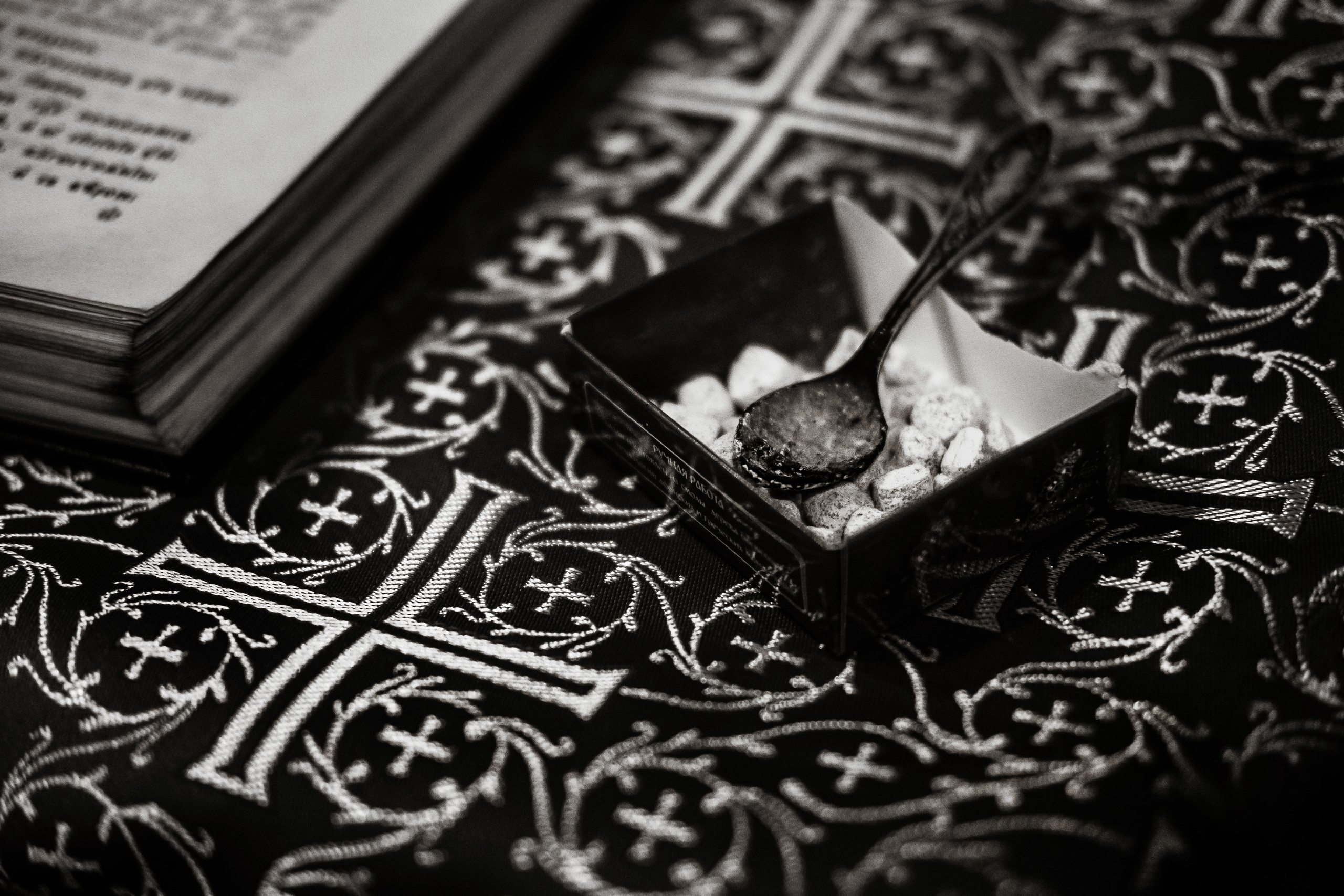 Венчание в соборе 14 века. город Москва. Свадебный и семейный фотограф Ксения Ржевская (Митрохина)