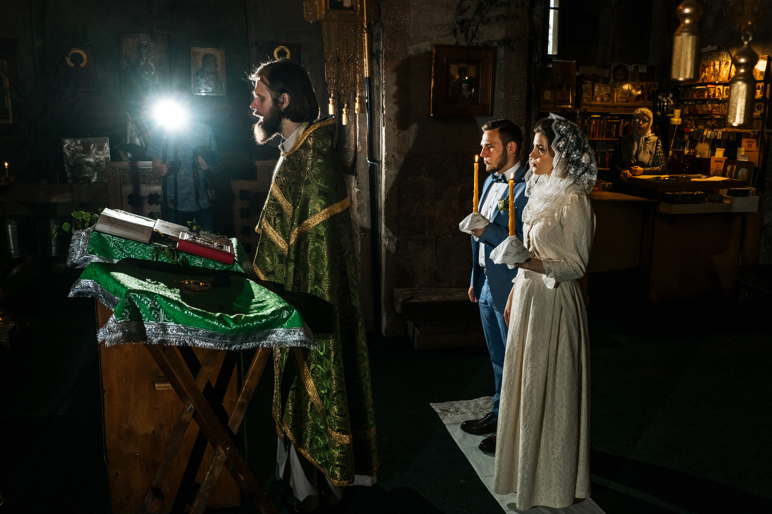 Венчание в соборе 14 века. город Москва. Свадебный и семейный фотограф Ксения Ржевская (Митрохина)