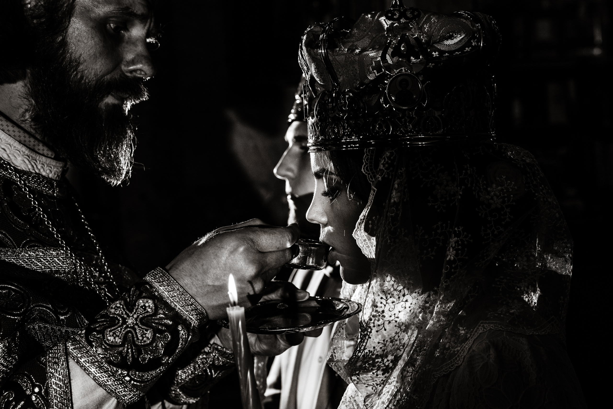 Венчание в соборе 14 века. город Москва. Свадебный и семейный фотограф Ксения Ржевская (Митрохина)