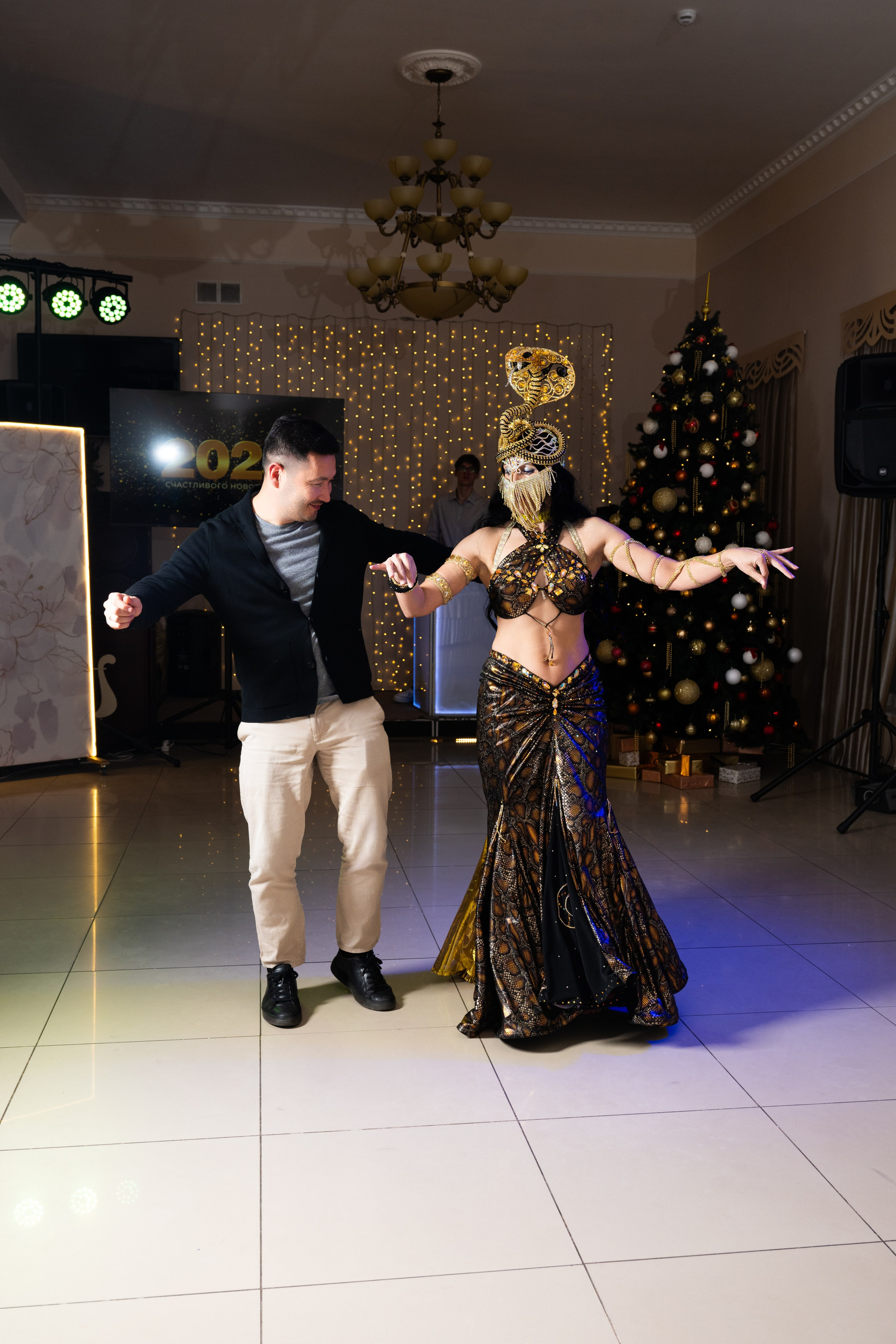 Юбилеи и Корпоративы. Студийный и свадебный фотограф и видеограф в Севастополе — Юлия Макаренко