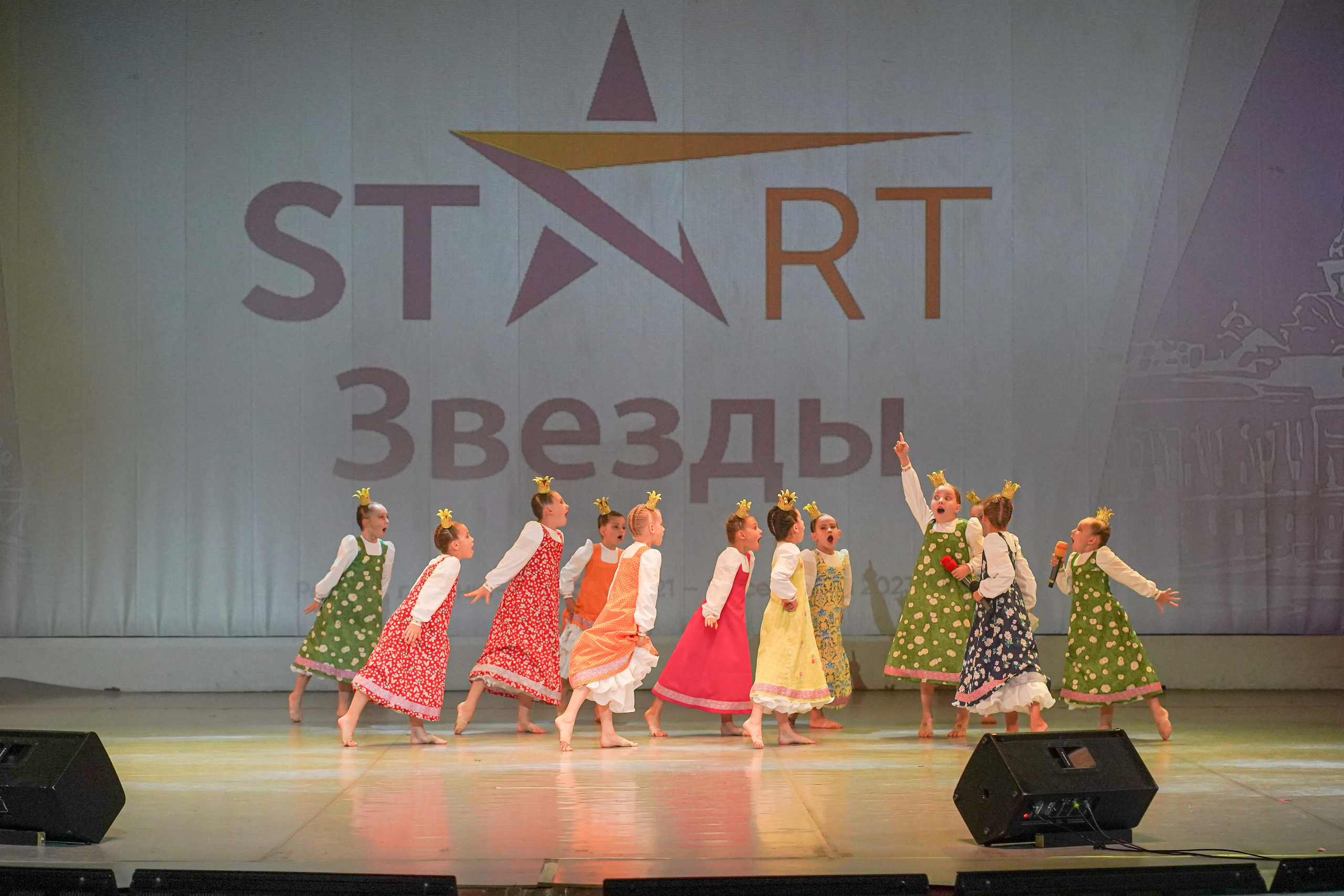 Три Апельсина в Питере 2023. Семейный и детский фотограф в Москве (Тинао) Галкина Алевтина