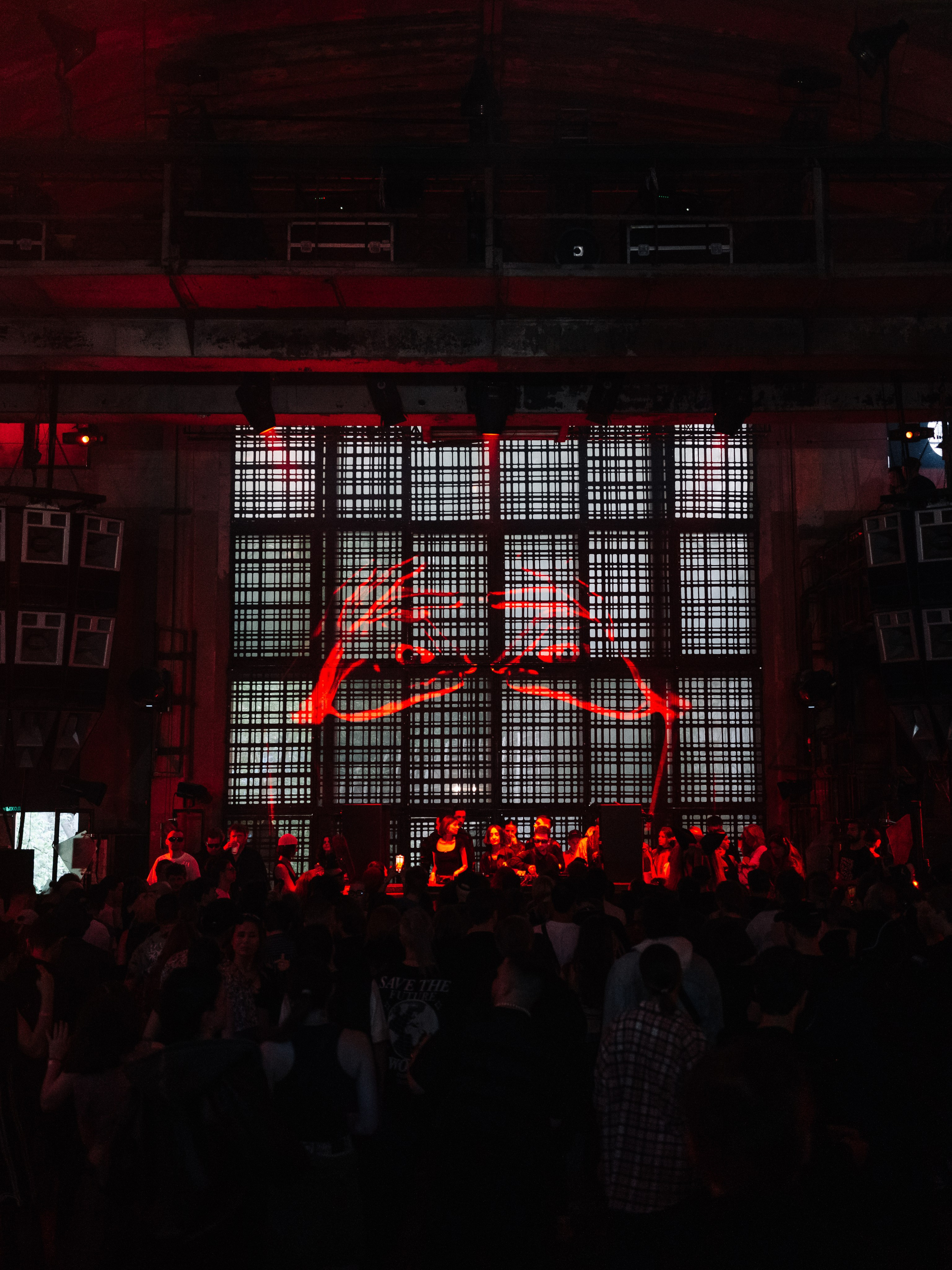 SICK YEARS, ARMA ╳ SILA SVETA. @tomrus: Рустам Шагиморданов — фотограф