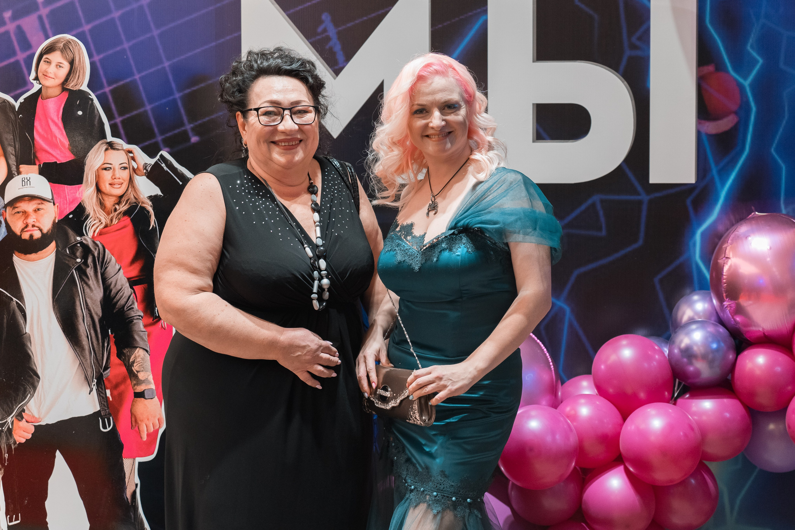 Веб-сериал «МЫ». Для тех, кто не ждёт удачи, а создаёт её. Каждая фотосессия — это твой момент, твой стиль, твой успех. 📸