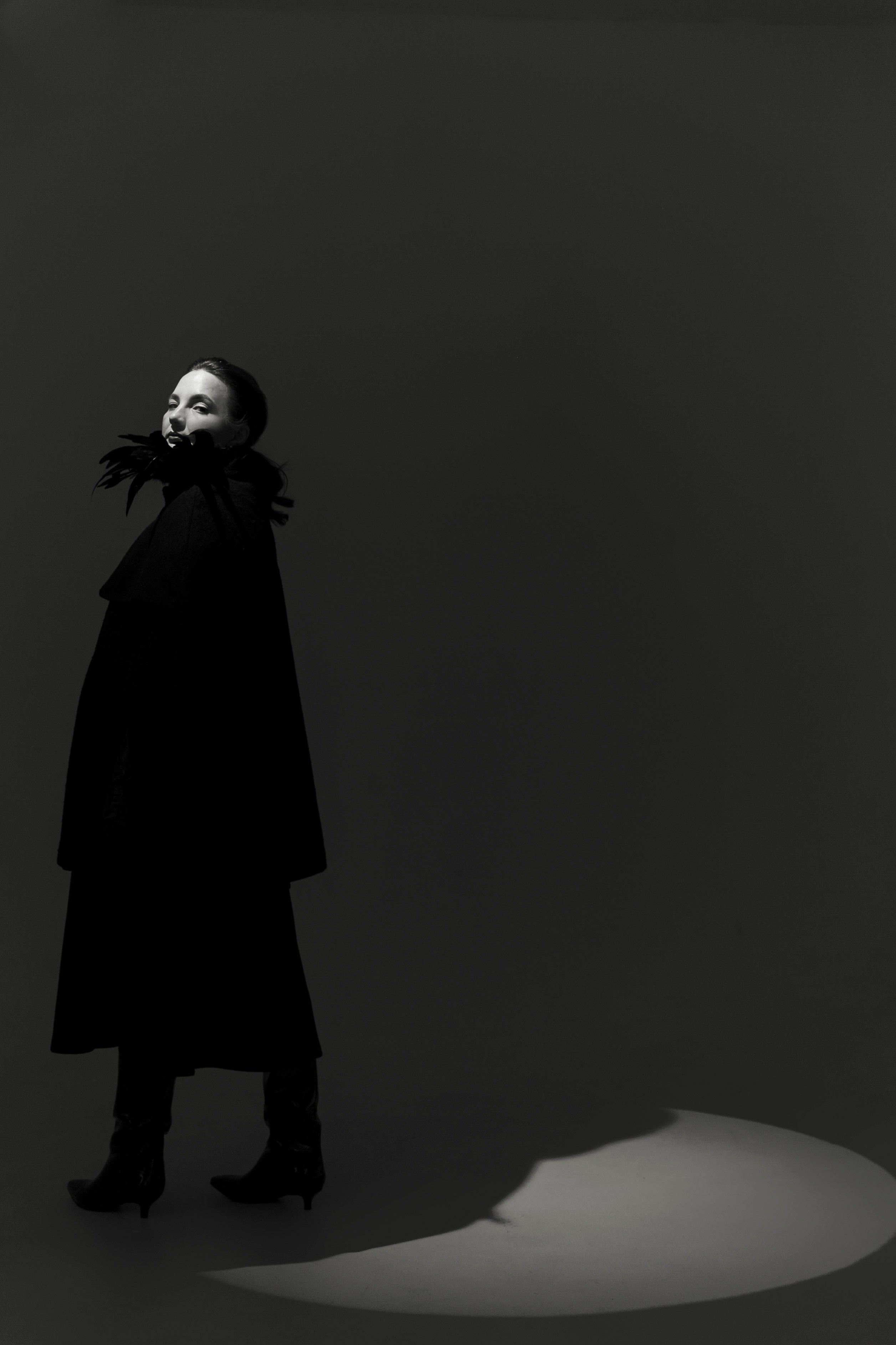 Ирина. Тёмная сторона. Евгения Мусатова — женский фотограф. Работаю в республике Удмуртия. Выезжаю на съемки в другие города